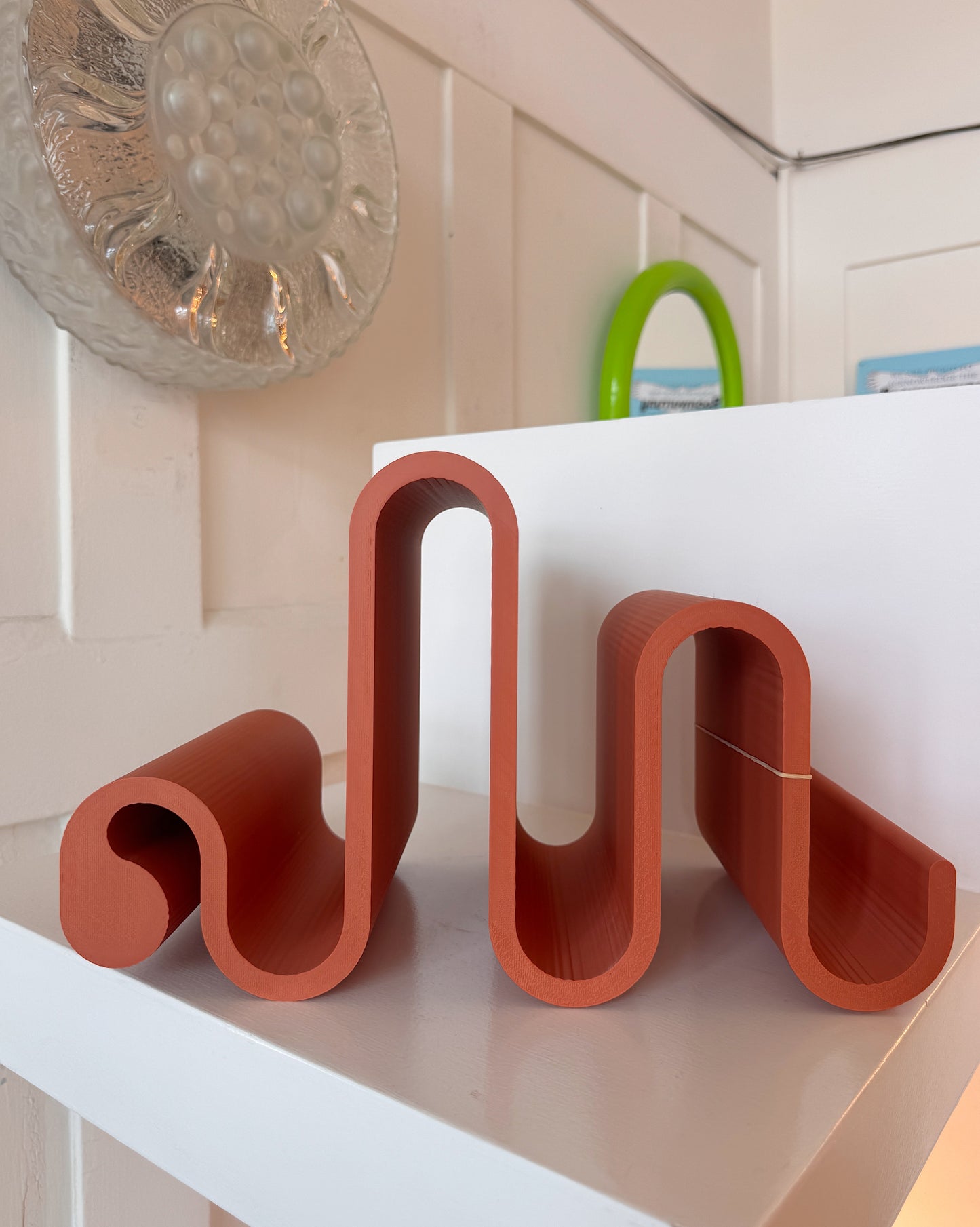 PRIMARY RESIDENCE / Apostrophus Bookstand Large - Rust