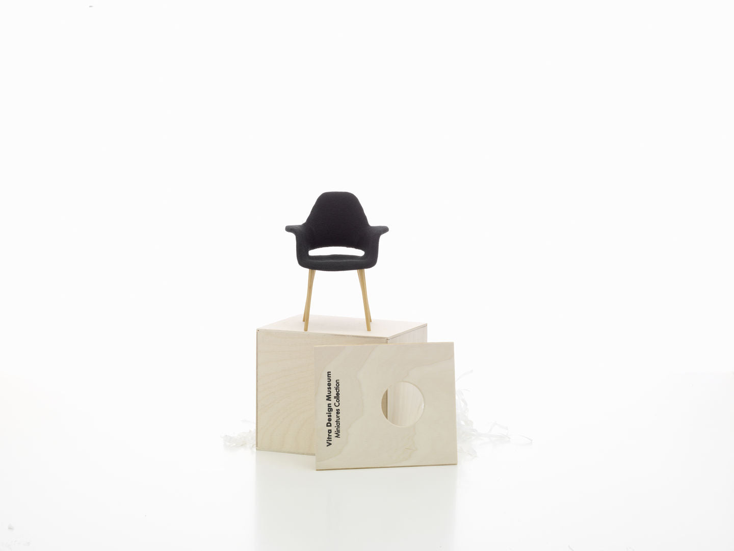 VITRA / Miniatures Collection - Organic Armchair
