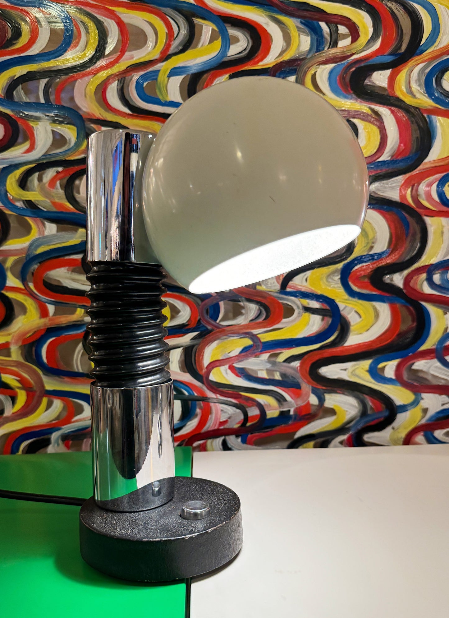 VINTAGE / Italian Gooseneck Table Lamp