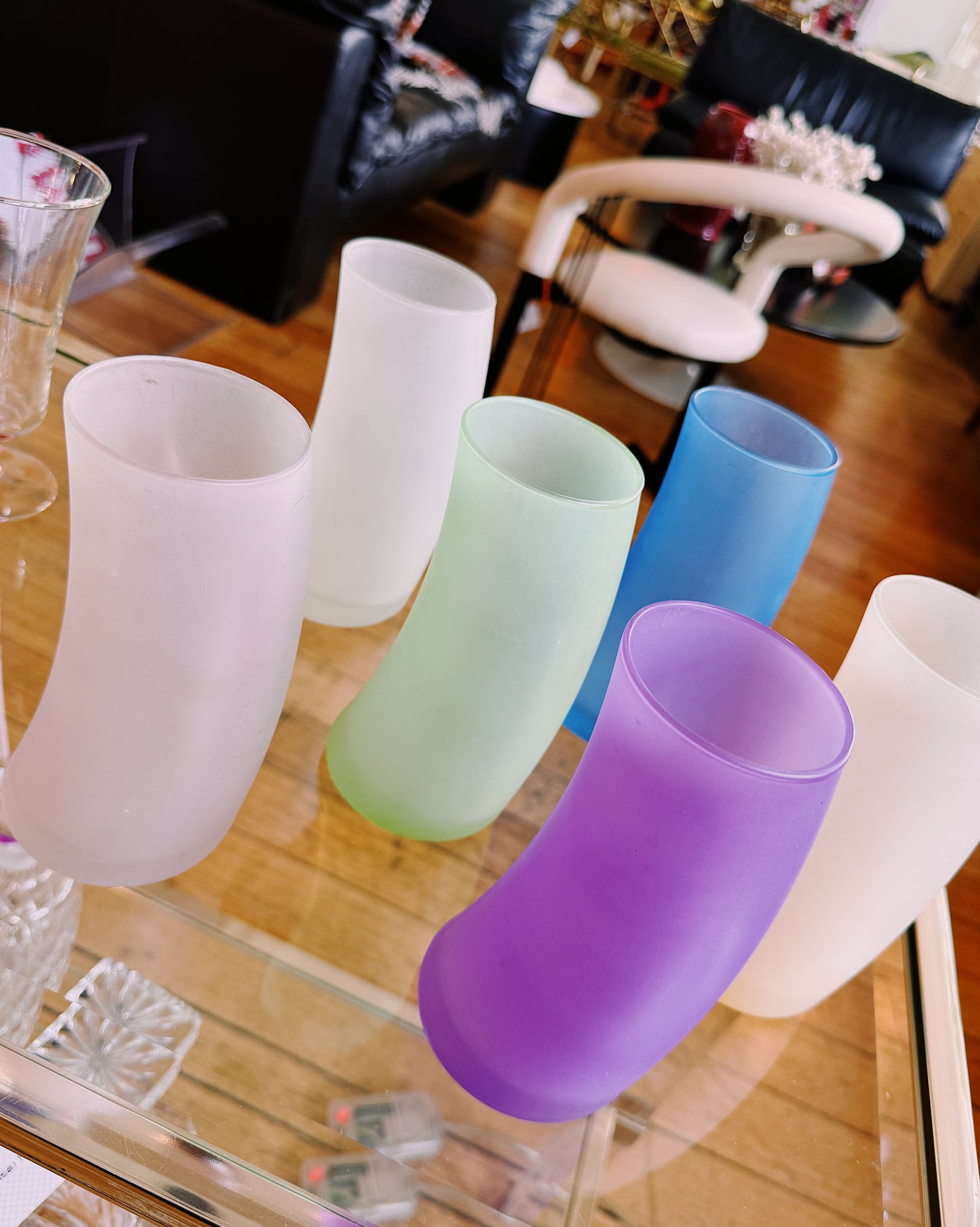 POST MODERN / Set of Multicoloured Vintage Frosted Glass Highball Tumblers