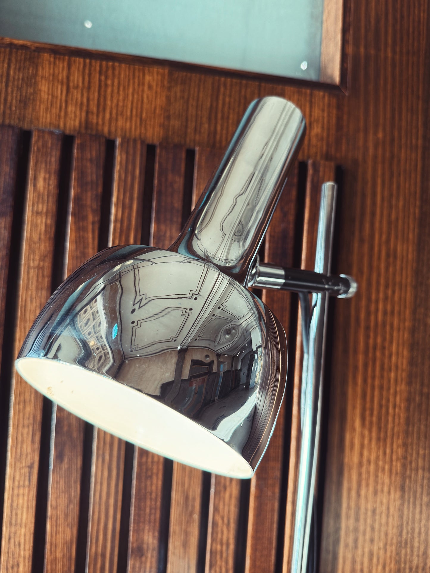 OSLO AUSTRALIA / Single Head Chrome Desk Lamp