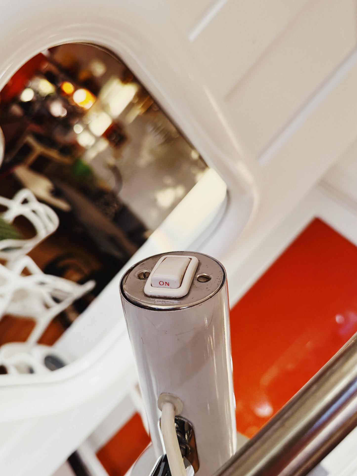 OSLO AUSTRALIA / Dual Head Floor Lamp - White