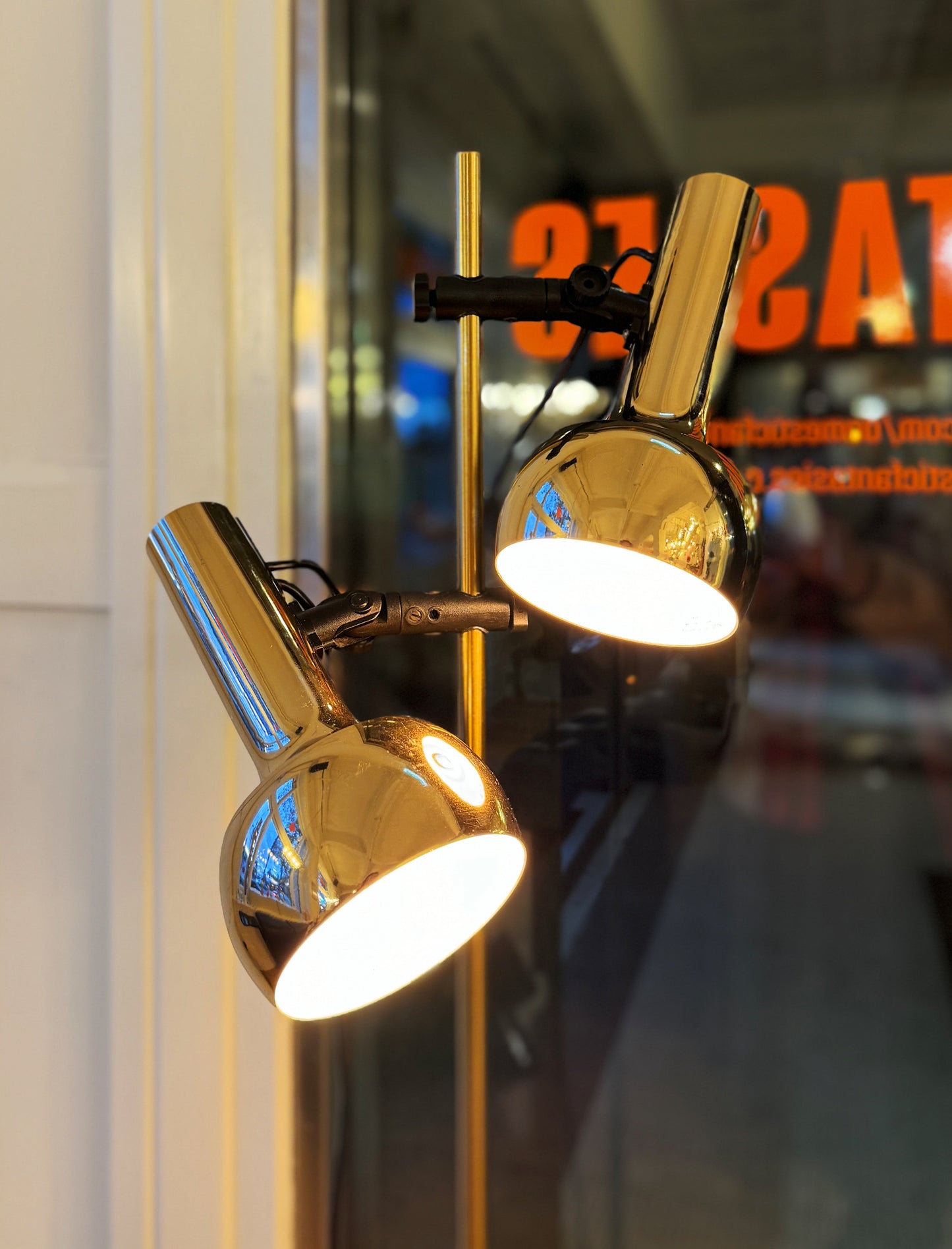 OSLO AUSTRALIA / Dual Head Floor Lamp - Gold