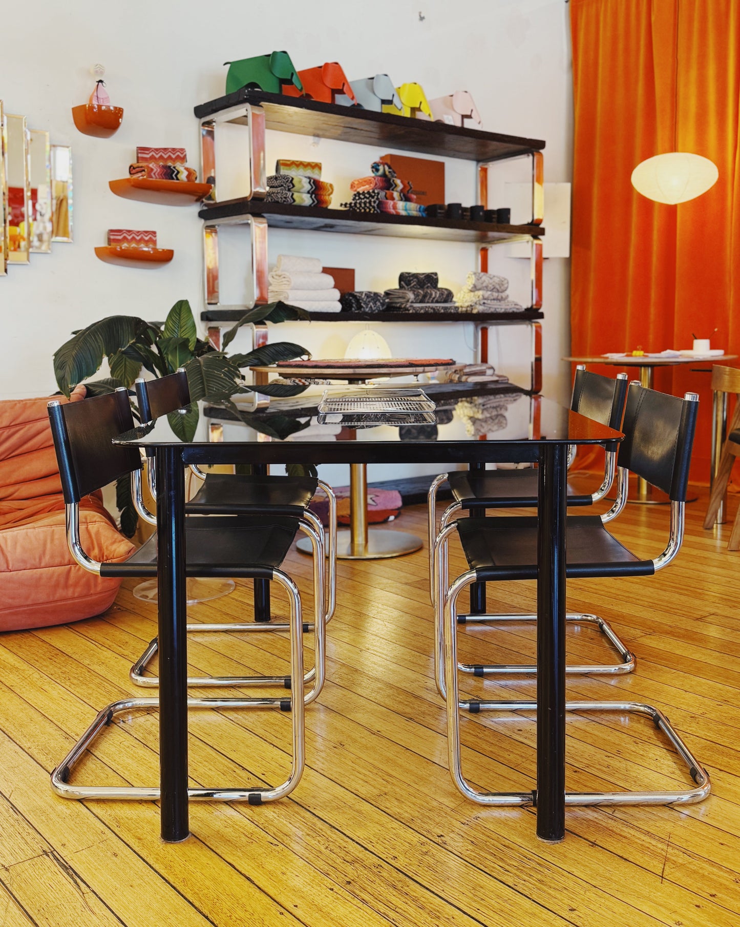 VINTAGE / Tubular Black & Smoke Glass Rectangular Dining Table