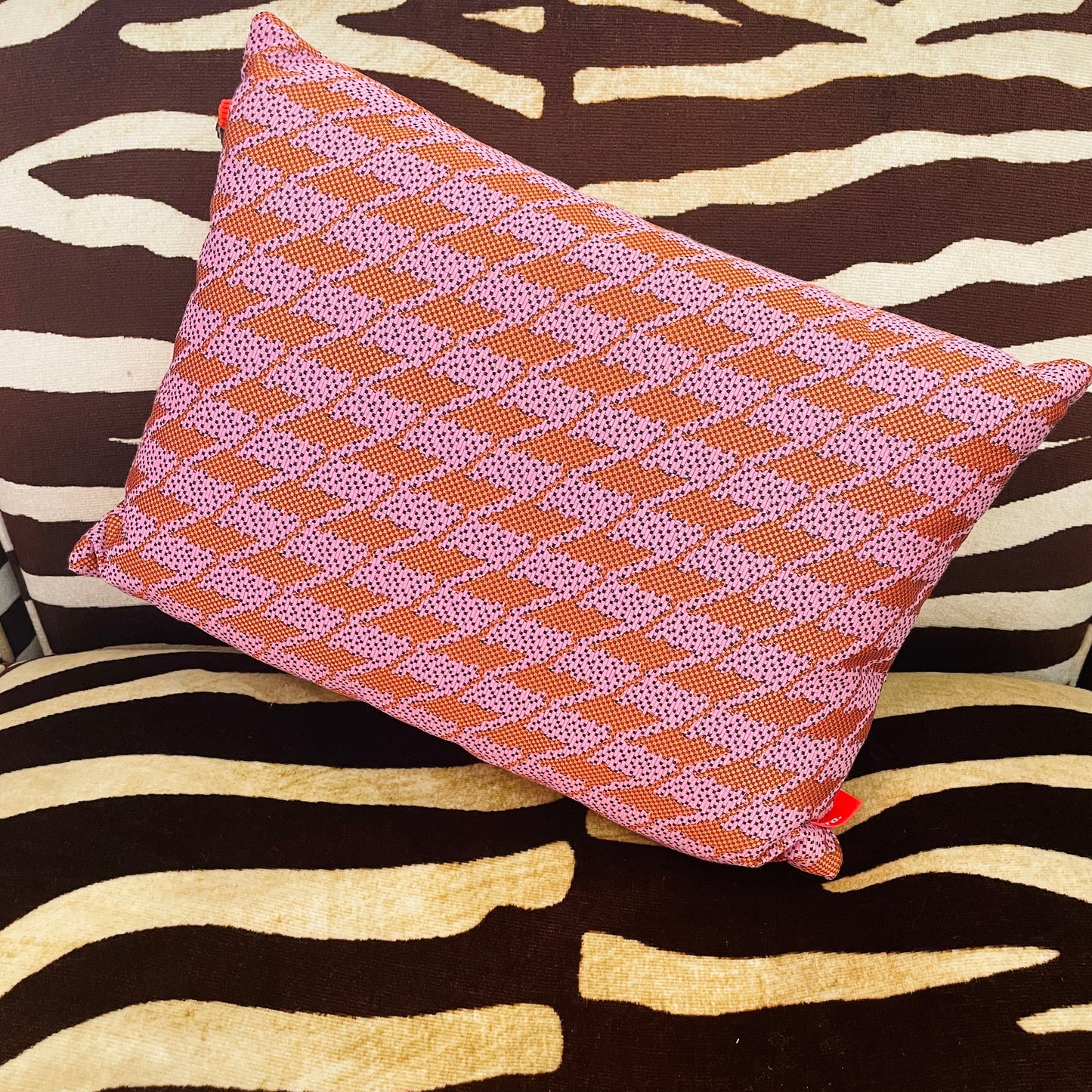 VITRA x MAHARAM / Repeat Classic Houndstooth Pillow/Cushion by Hella Jongerius