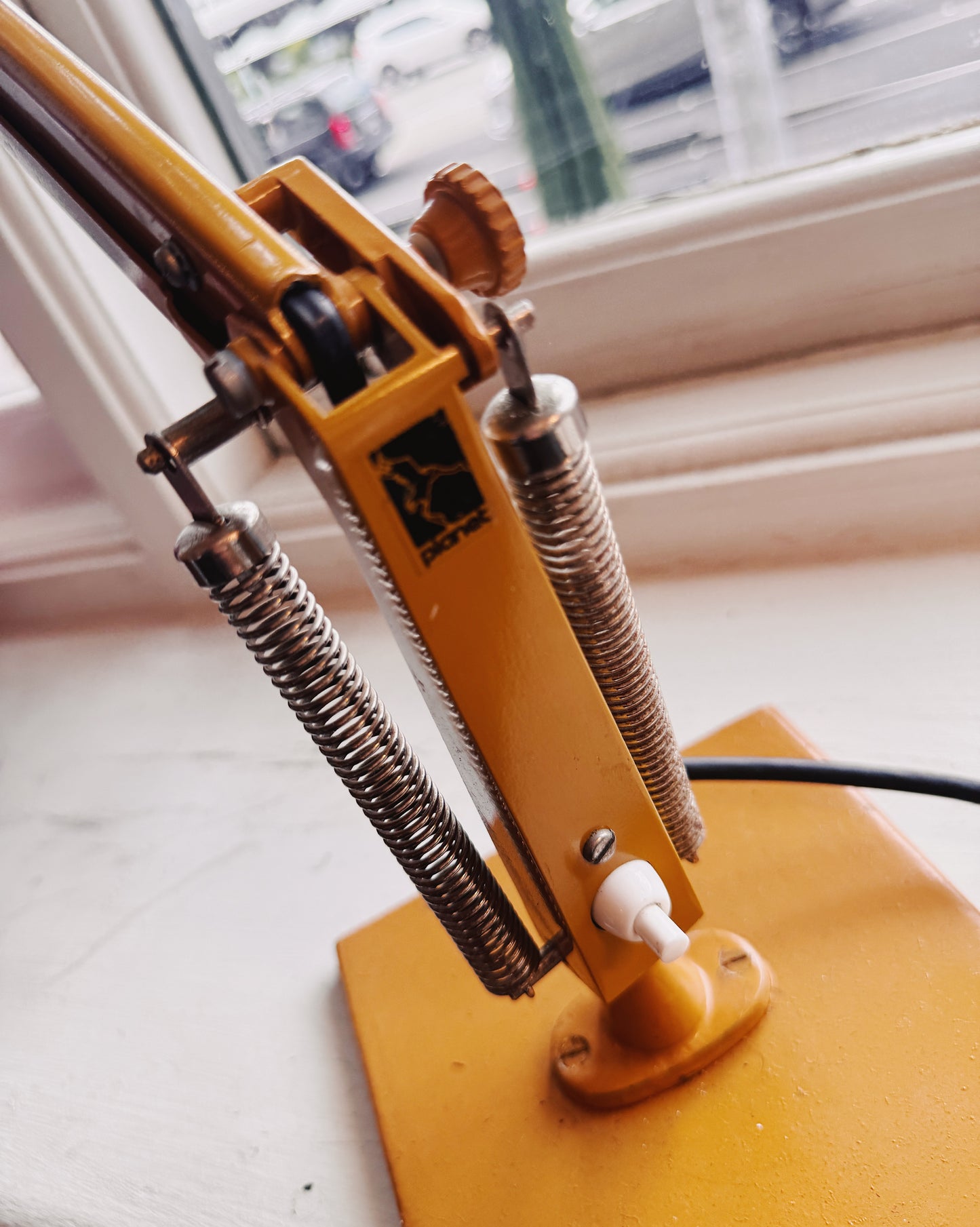 PLANET / Studio K Desk Lamp - Dijon