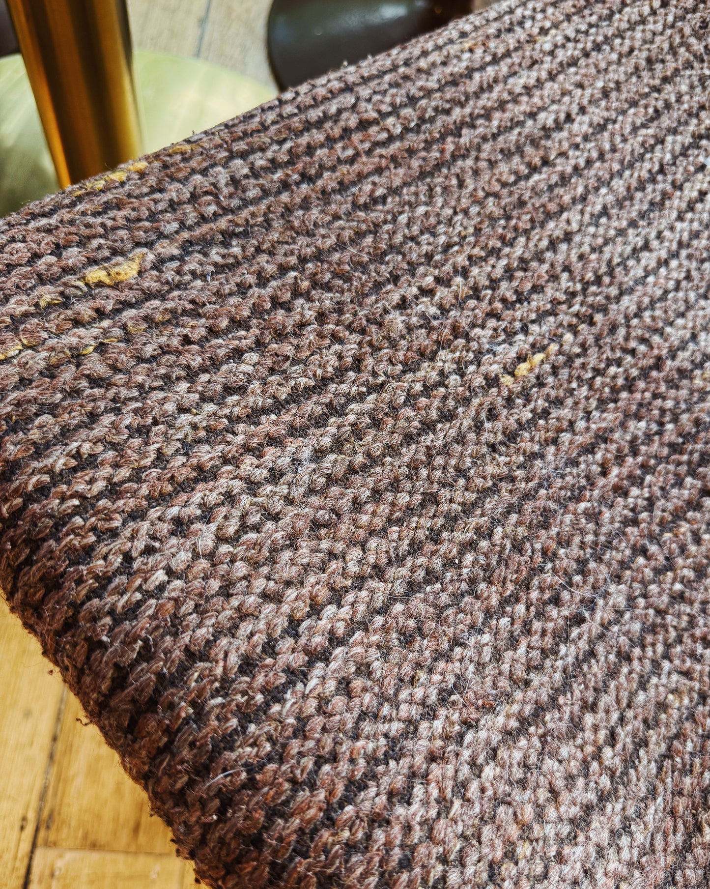 VINTAGE / KNITTED DINING CHAIRS W/TULIP BASE