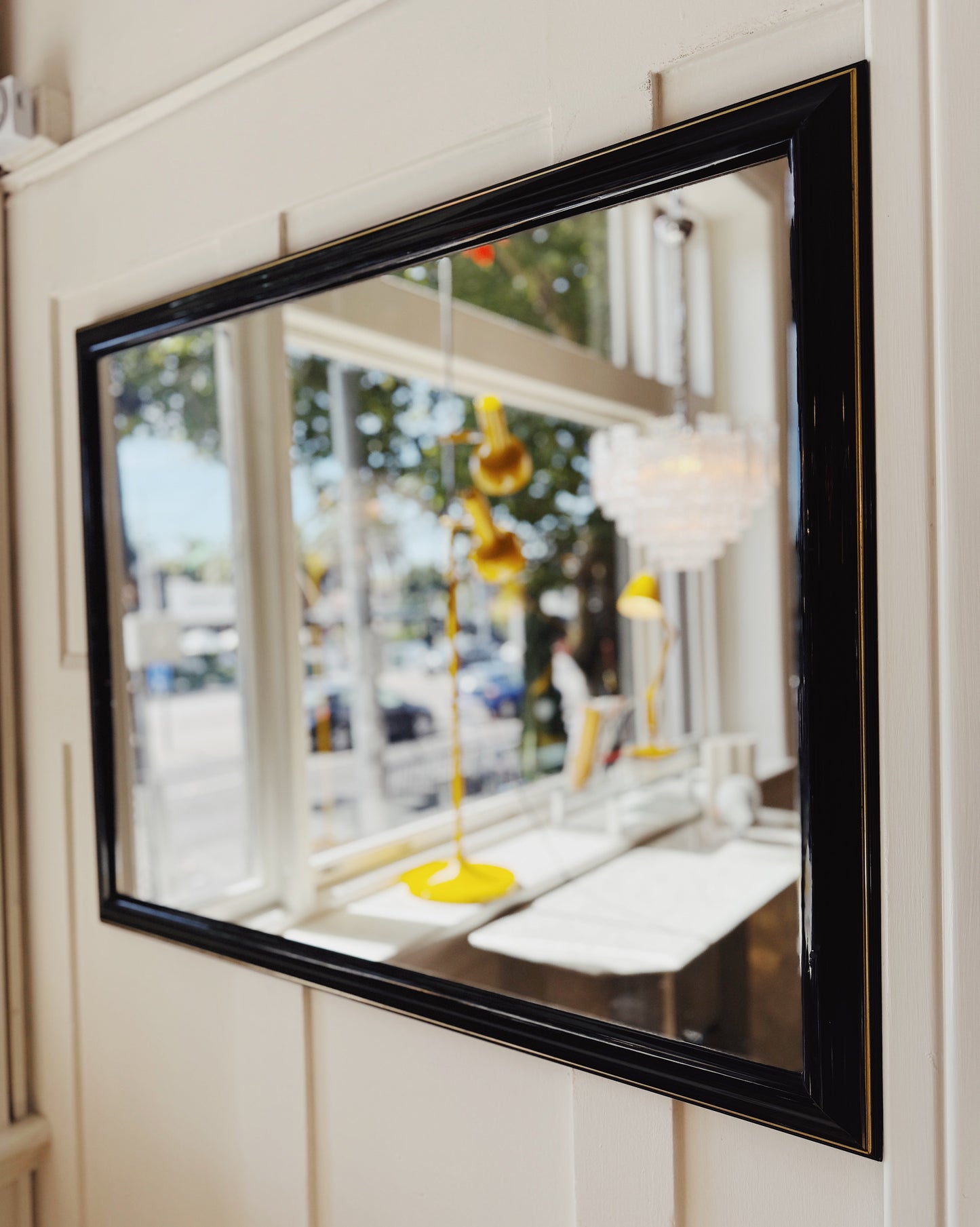 VINTAGE / Post Modern High Gloss Mirror