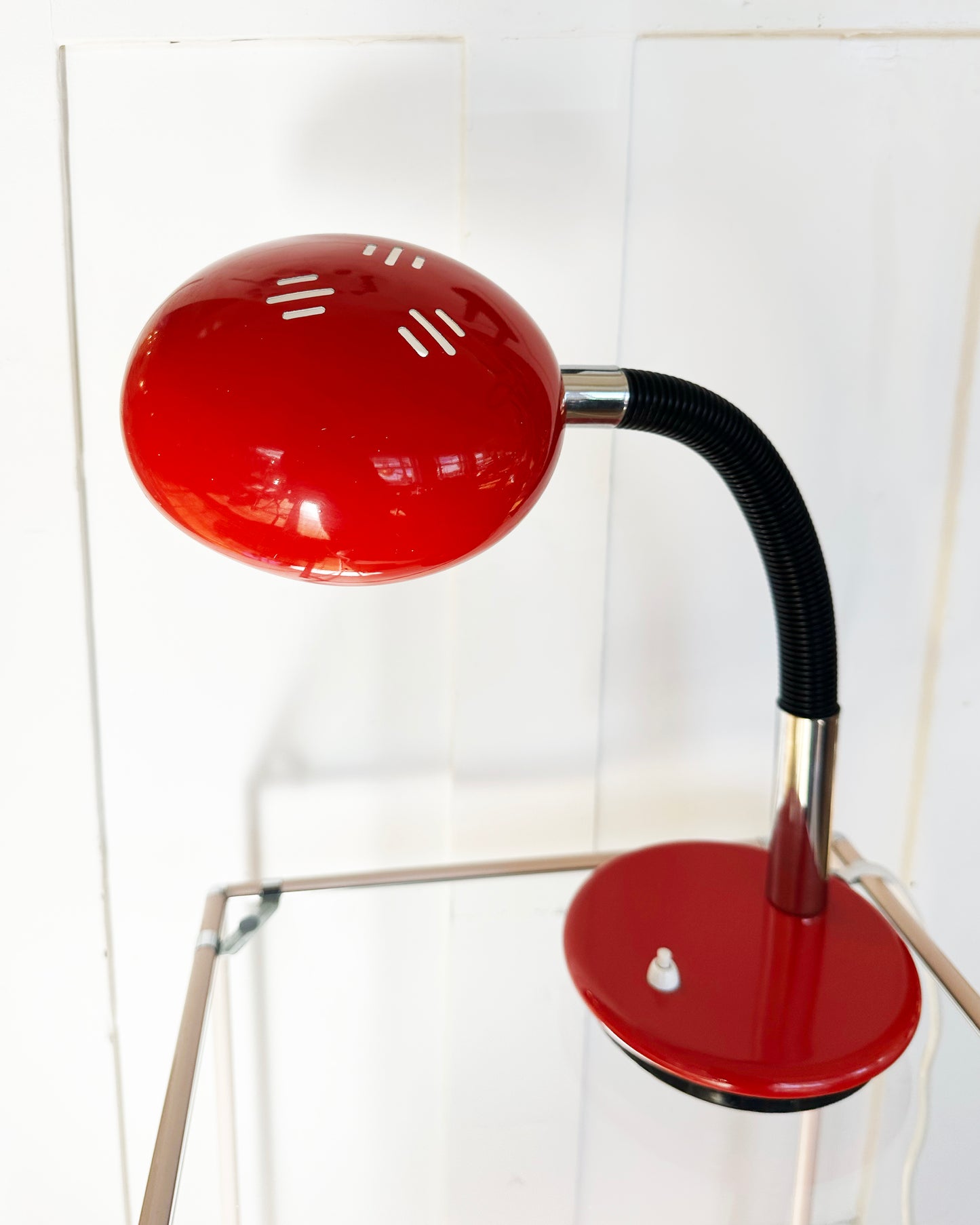 VINTAGE / Tall Retro Gooseneck Desk Lamp - Red