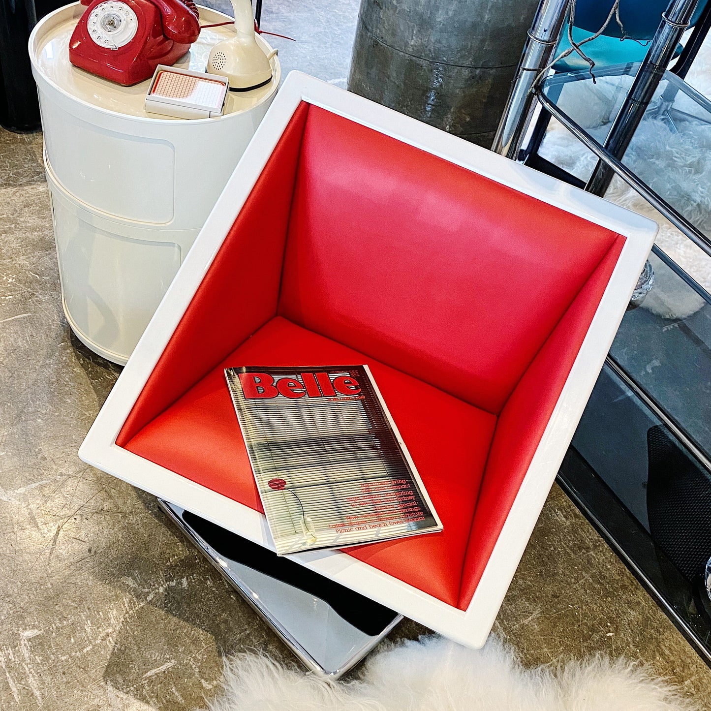 FANTASY #128 / Space Age Modernist Cube Chair - Red