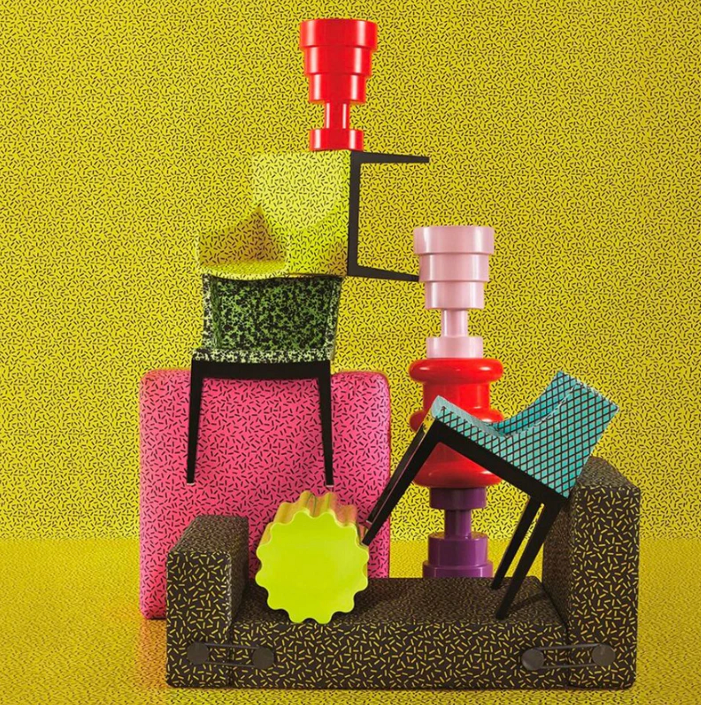 KARTELL / Black Calice Vase By Ettore Sottsass