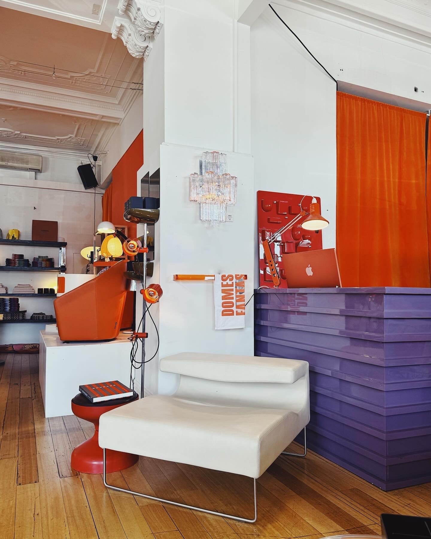 MOROSO / White Leather Lowseat Armchair by Patricia Urquiola