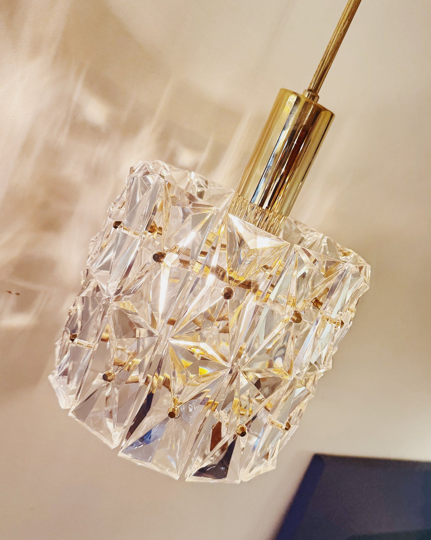 KINKELDEY / Crystal Prism Pendant Light