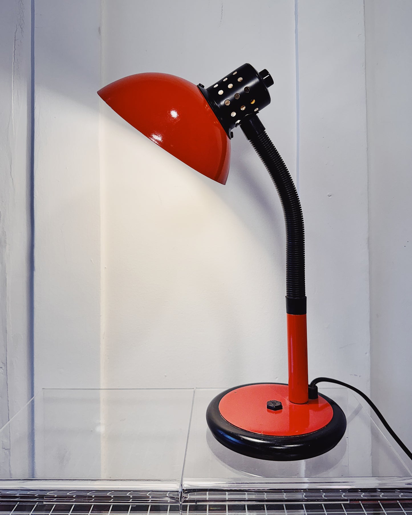 ALUMINOR / Vintage 1970s Desk Lamp