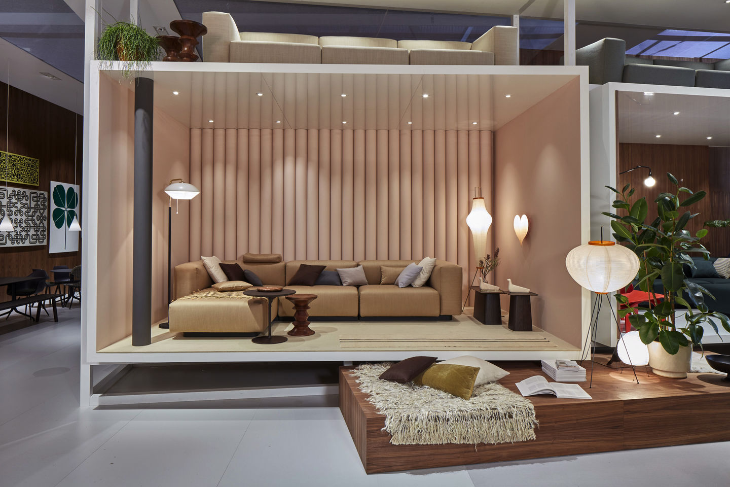 VITRA / Akari 9A Floor Lamp by Isamu Noguchi