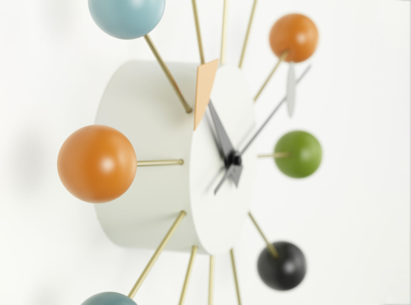 VITRA / Ball Clock by George Nelson  - Multicolour