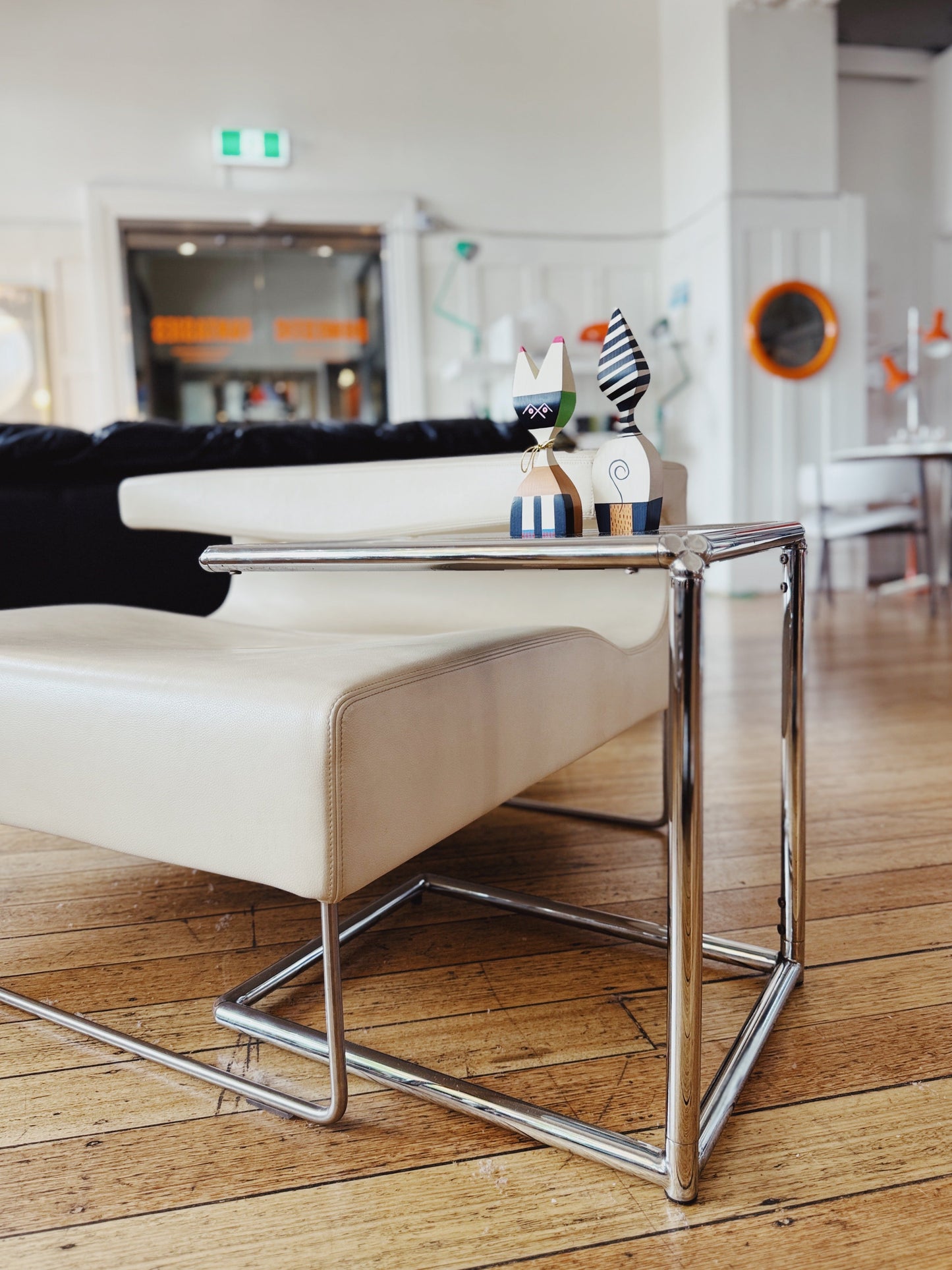 VINTAGE / Chrome U Table w/Smokey Glass Top