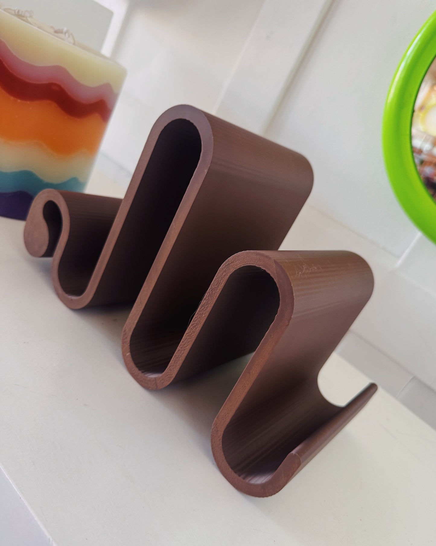 PRIMARY RESIDENCE / Apostrophus Bookstand Large - Chocolate