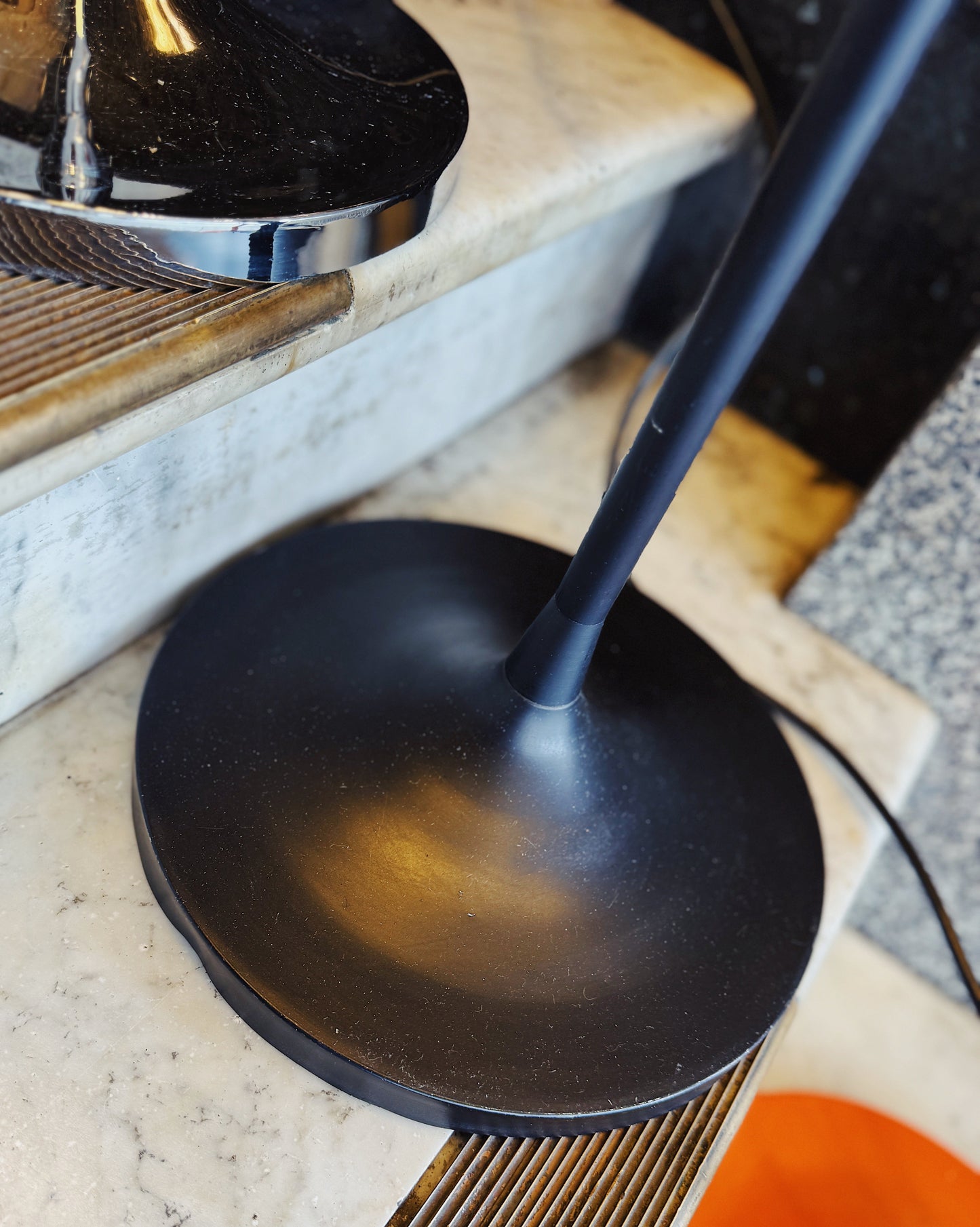 OSLO AUSTRALIA / Dual Head Floor Lamp - Matte Black