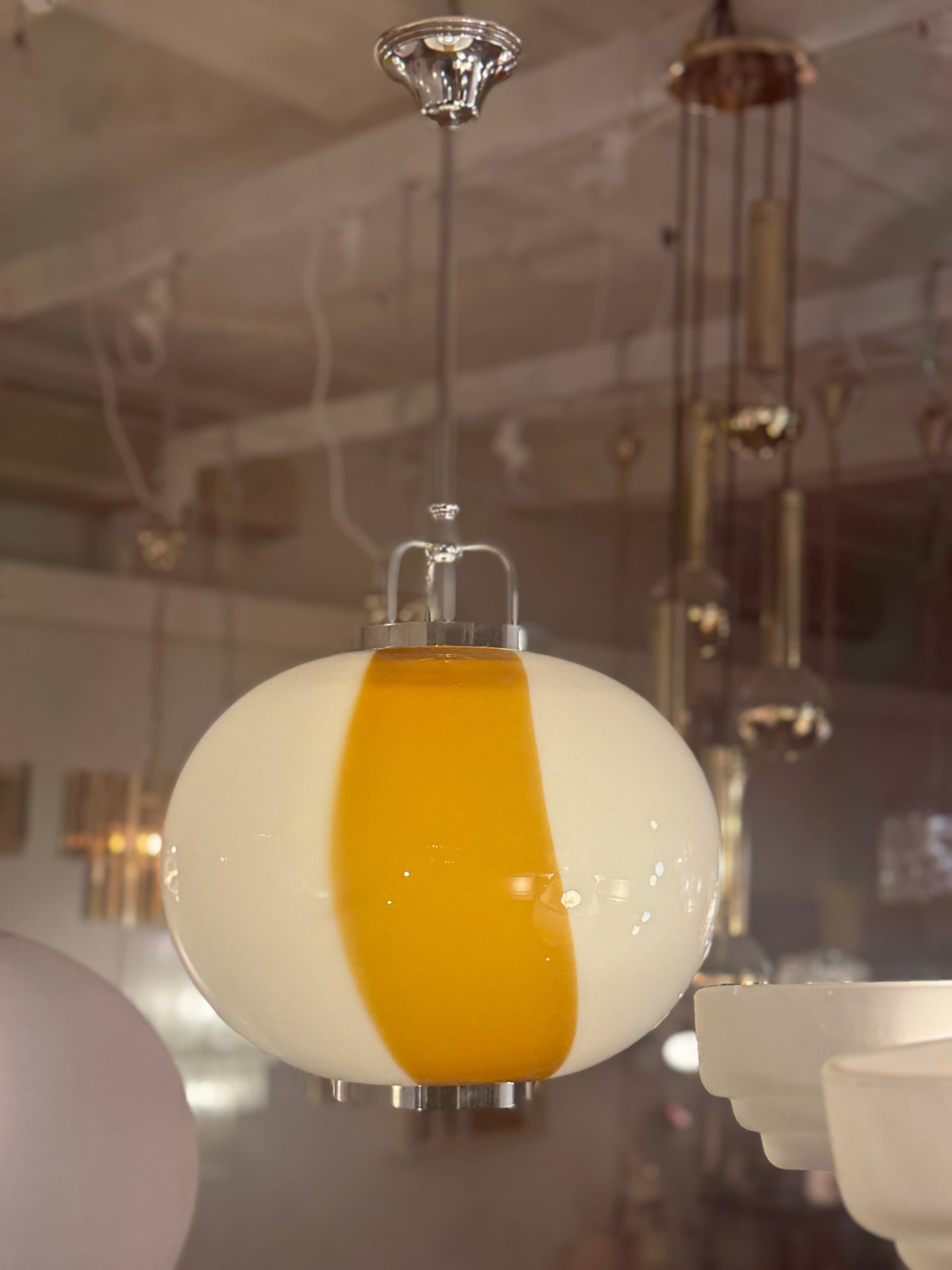 VINTAGE / 1970s Venetian Bauble Pendant