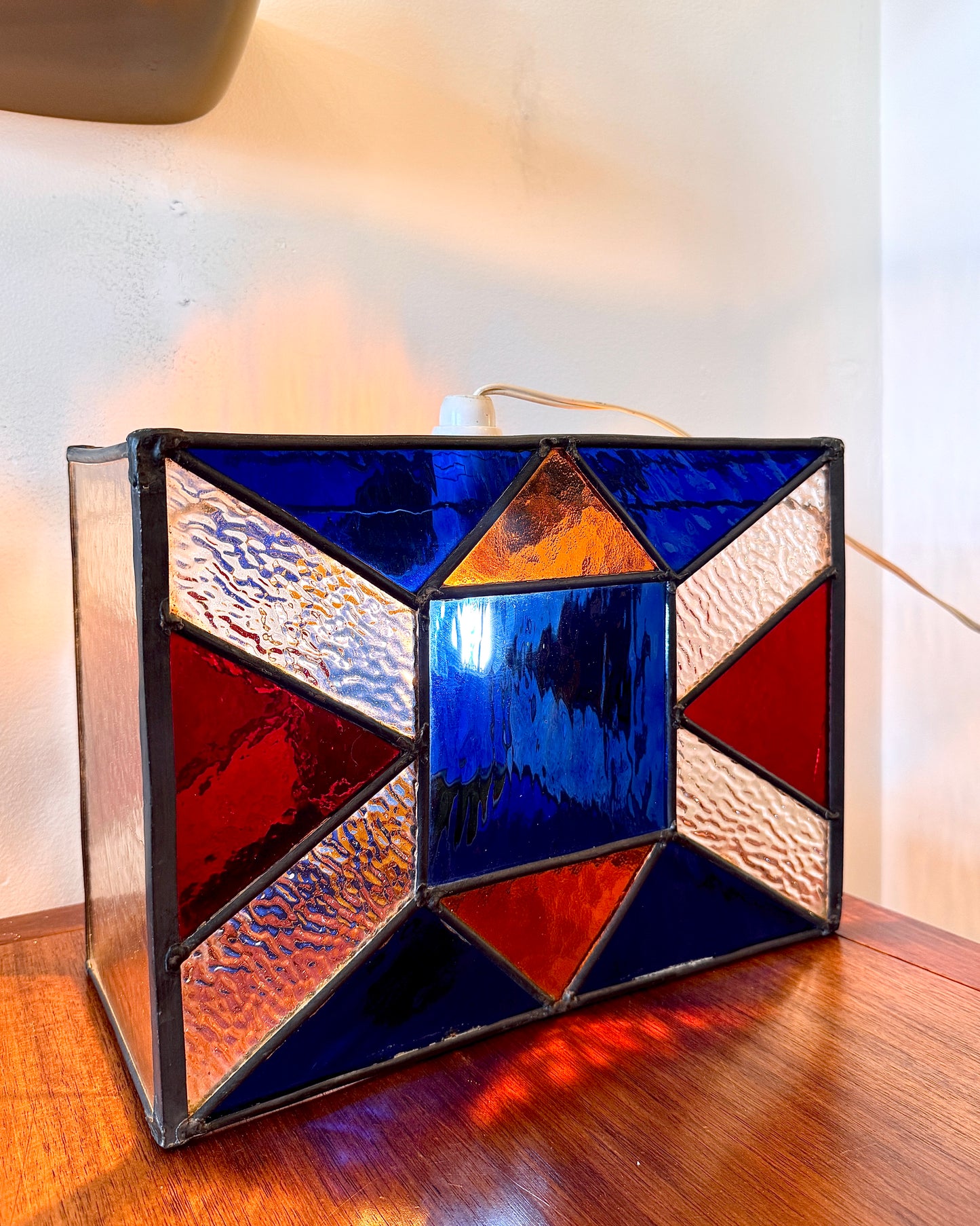 MID CENTURY LEADLIGHT 🔺🟦🔸