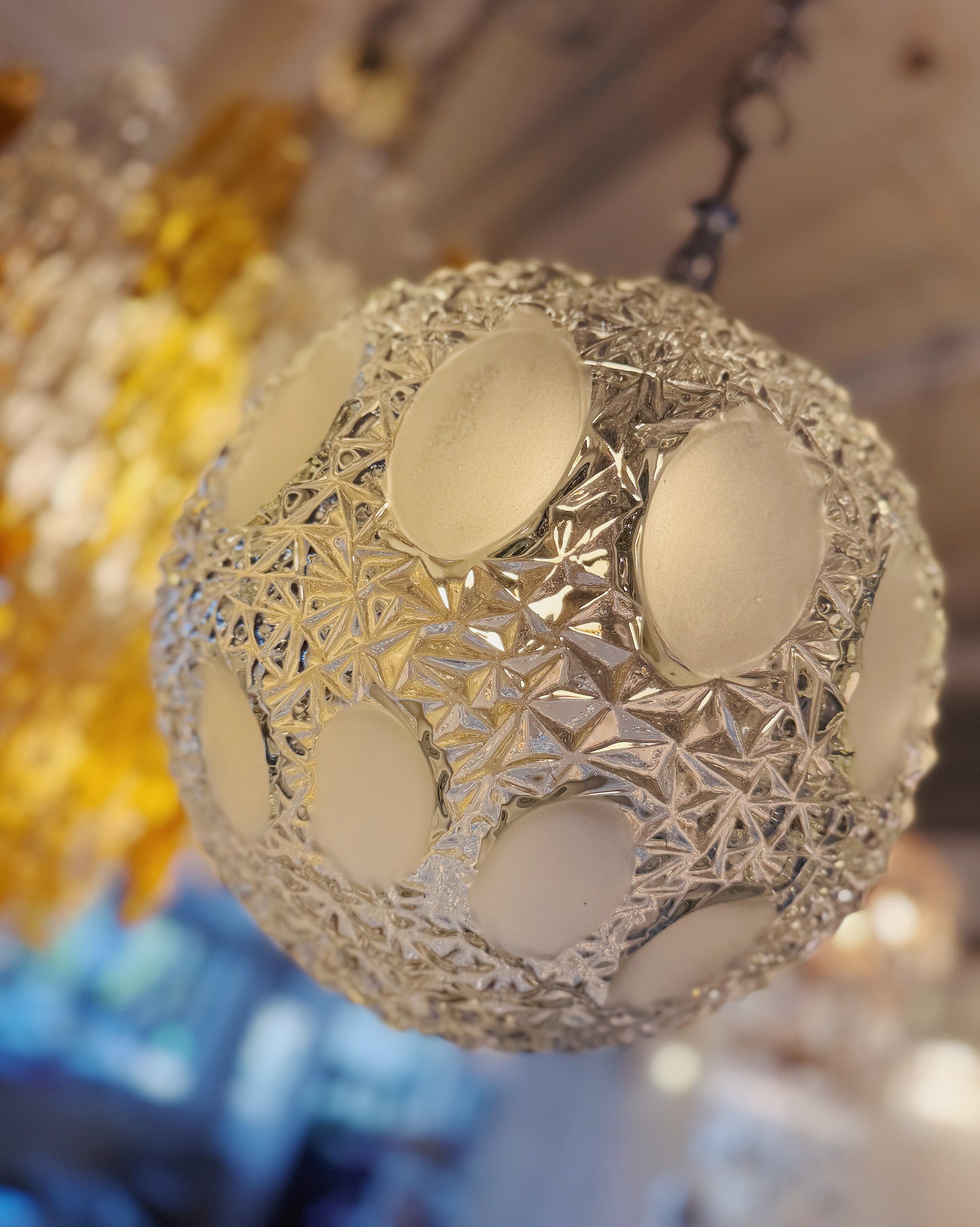 RICHARD ESSIG / 1960s Mid Century Glass Pendant Light