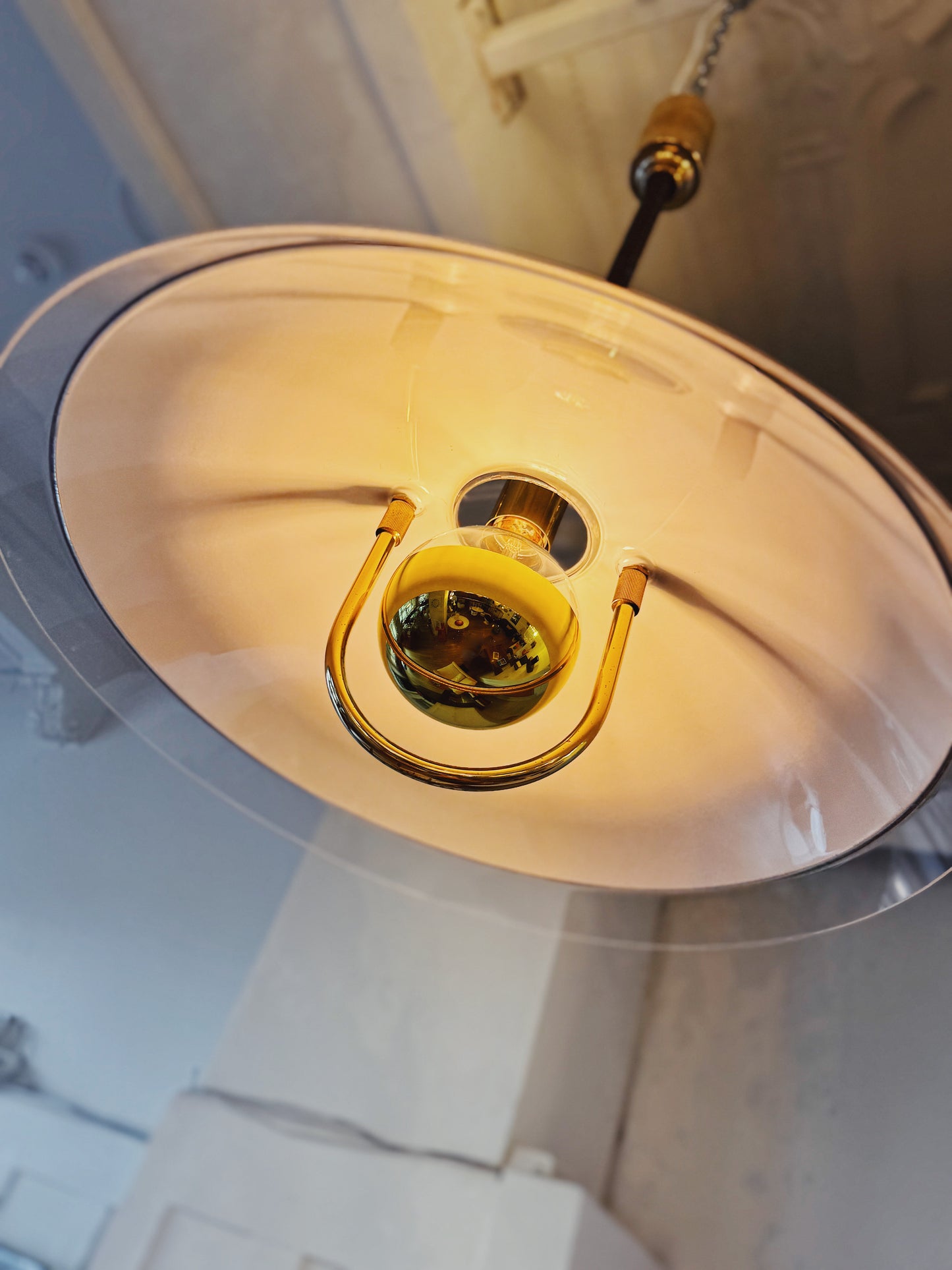 VINTAGE / 1970s Acrylic & Brass Pendant Light