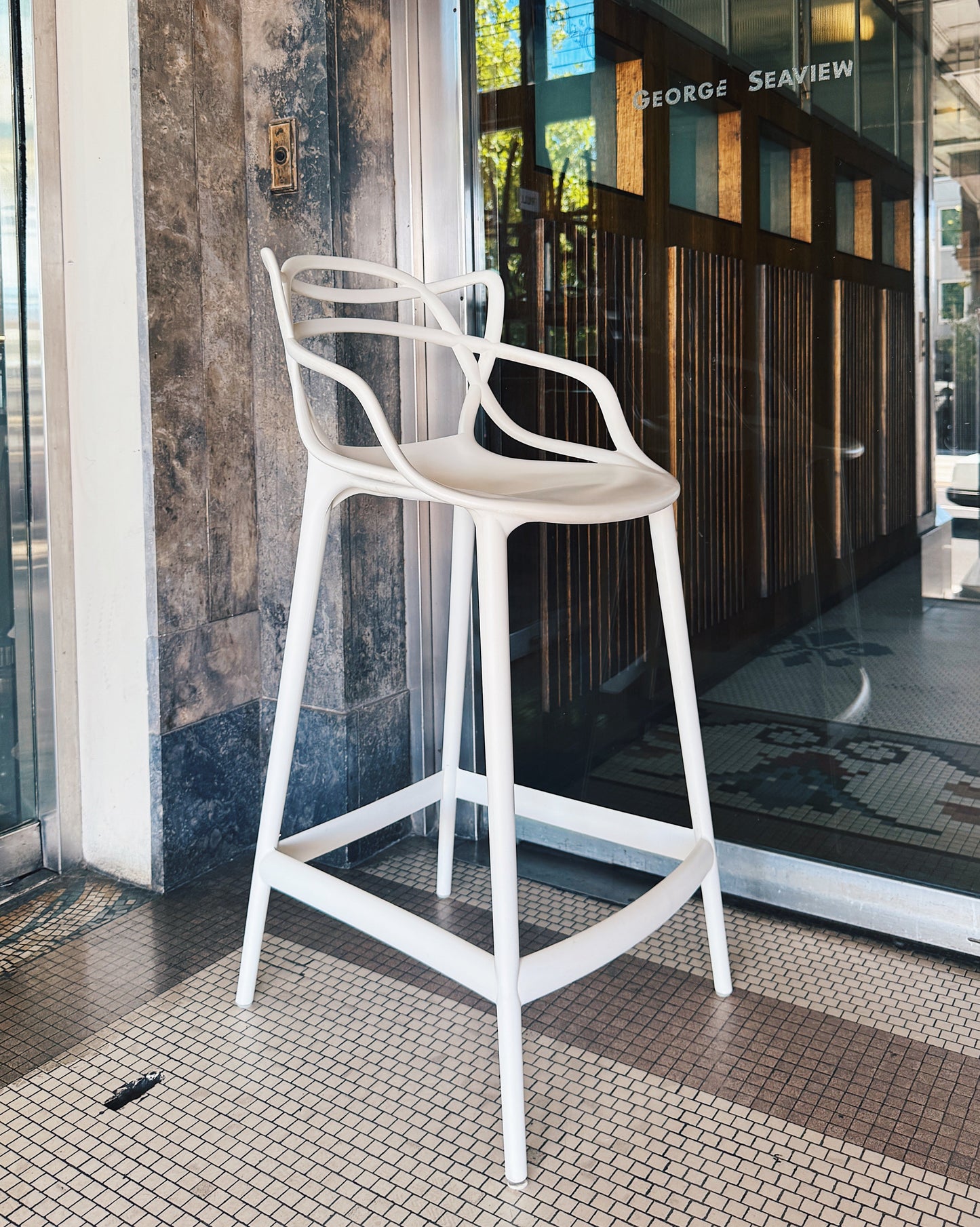 KARTELL / Masters Stool by Philippe Starck & Eugeni Quitllet