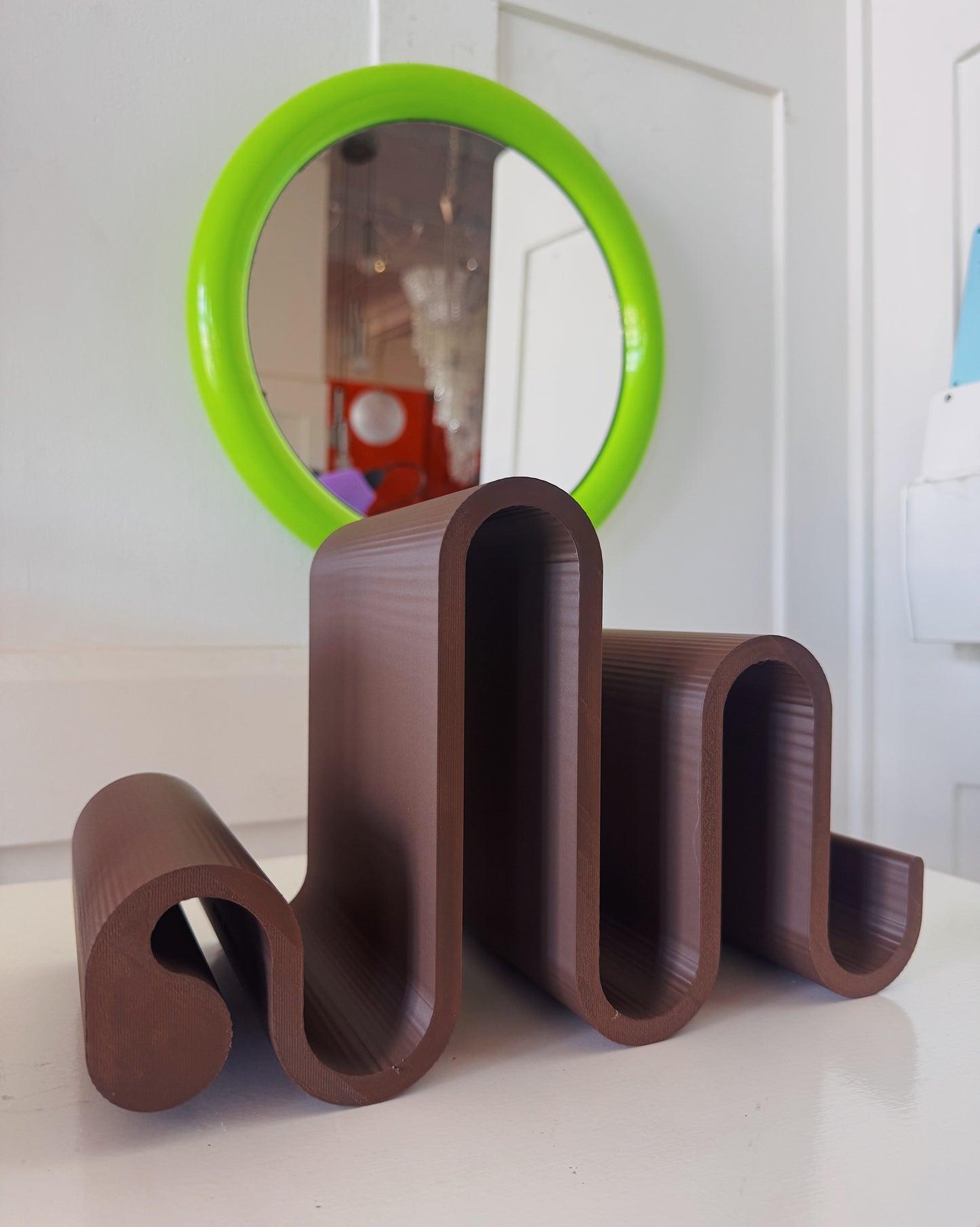 PRIMARY RESIDENCE / Apostrophus Bookstand Large - Chocolate
