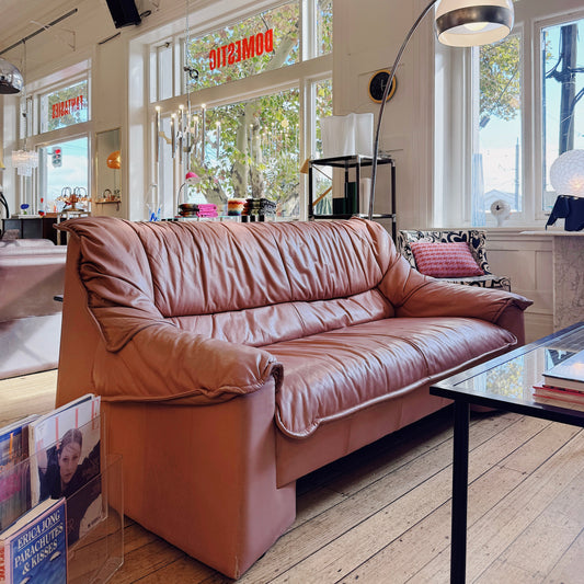 VINTAGE / Italian Post Modern Sofa - Dusty Pink