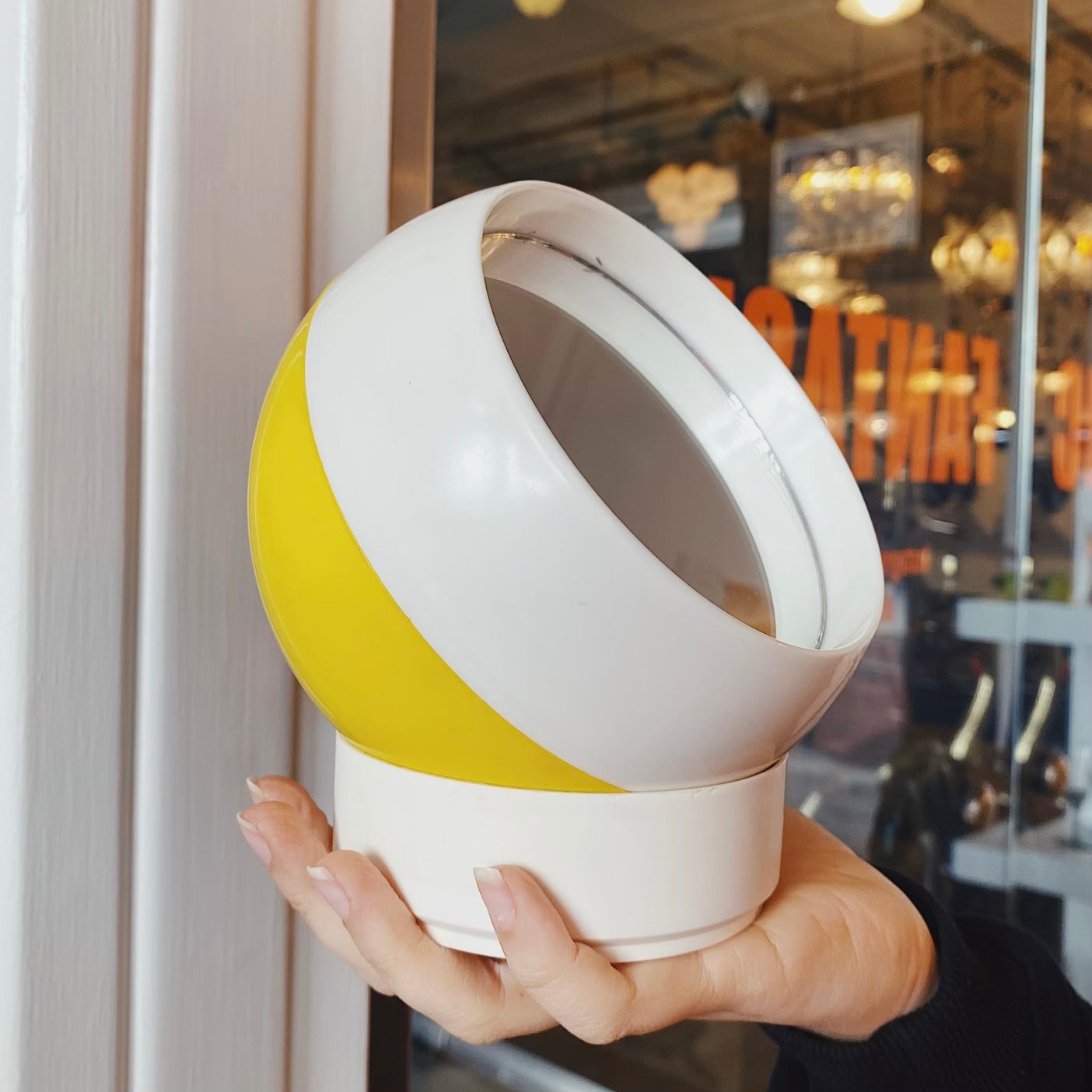 DENNIE-O / 1971 Mirror Go Round™️ by Hideno &  Hiroko Okuhara