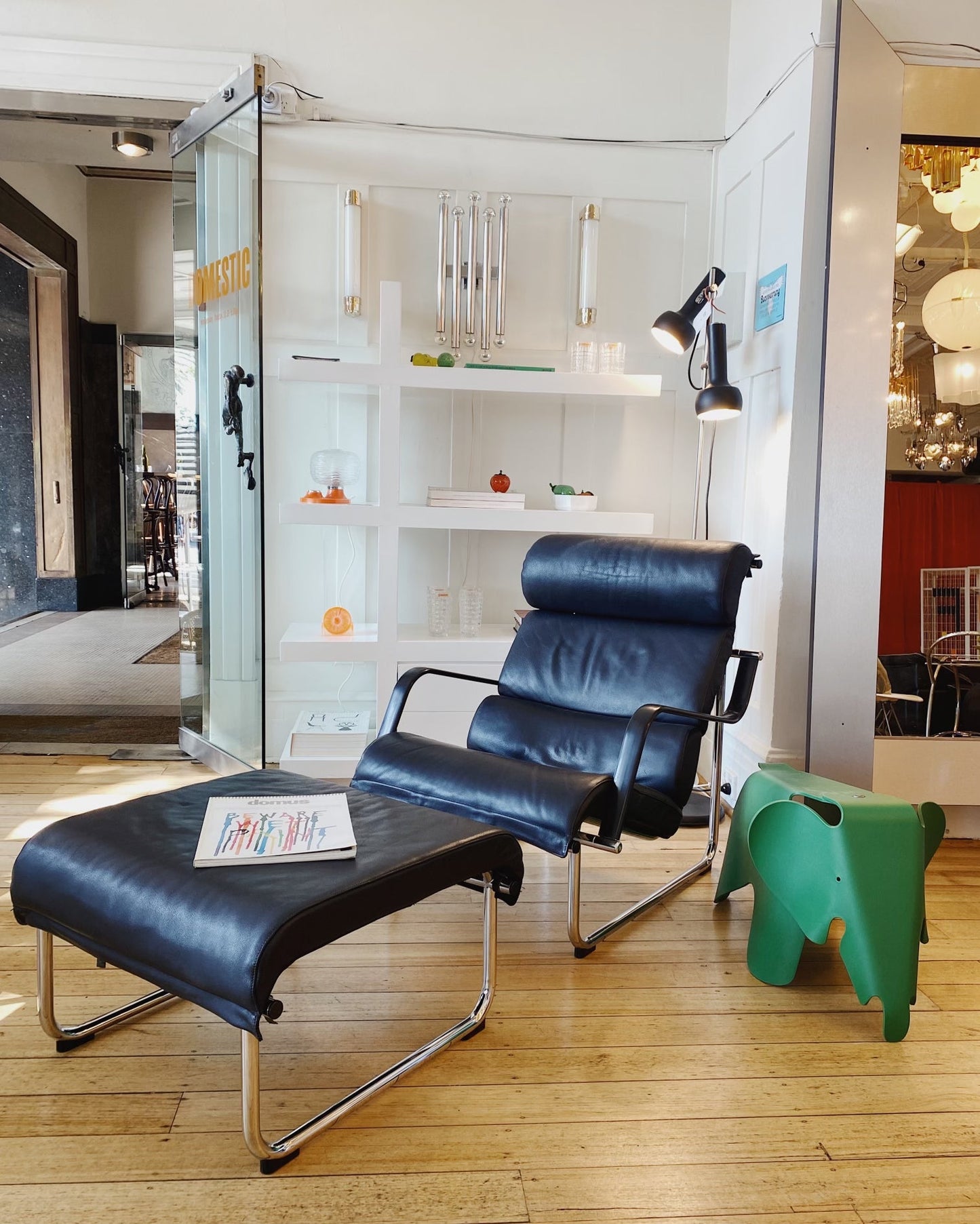 YRJÖ KUKKAPURO / 1970’s Remmi Black Leather Lounge chair + Ottoman