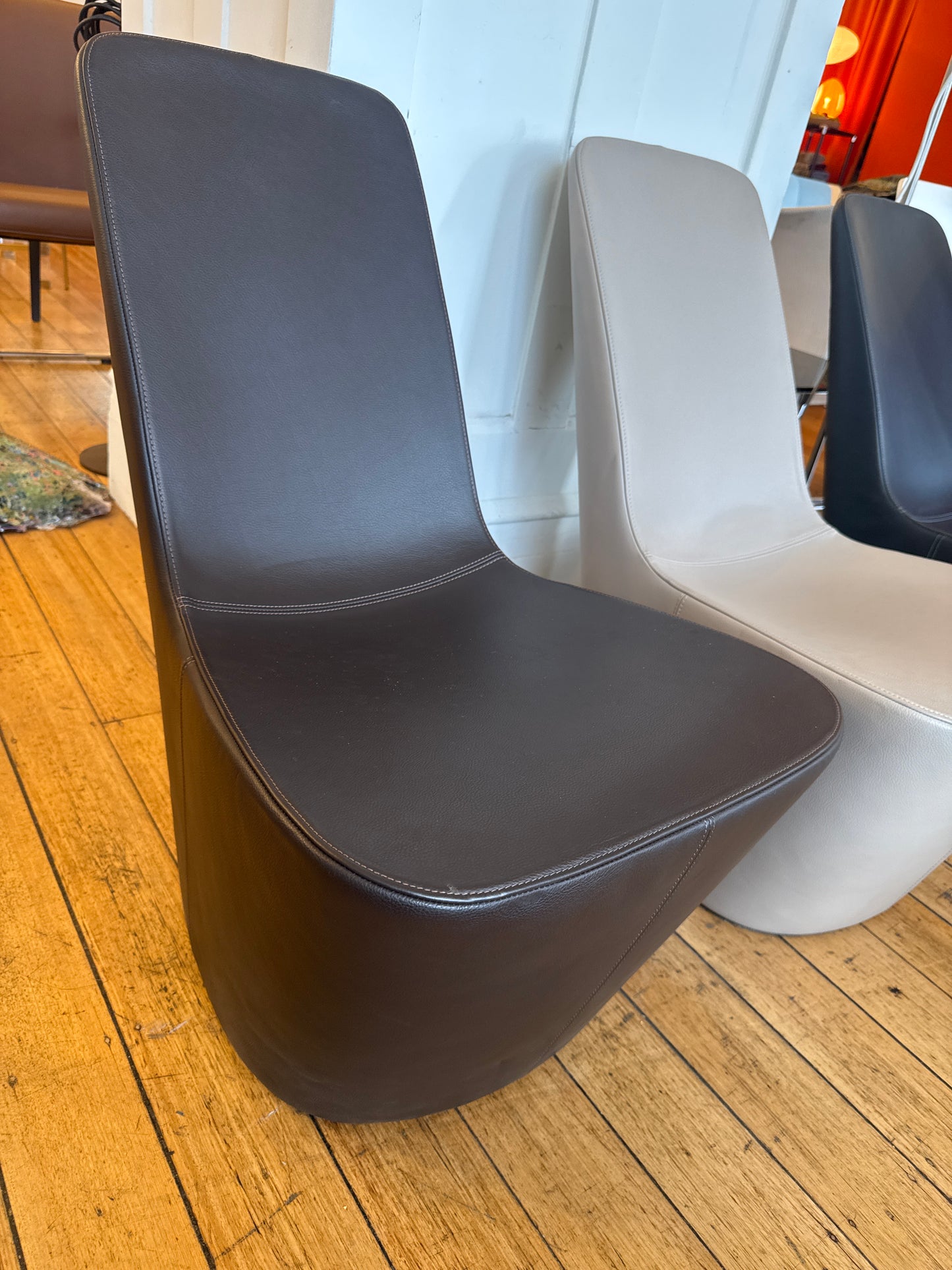 VITRA TAKEOVER / Monopod Leather Seat by Jasper Morrison, 2008 - Chocolate