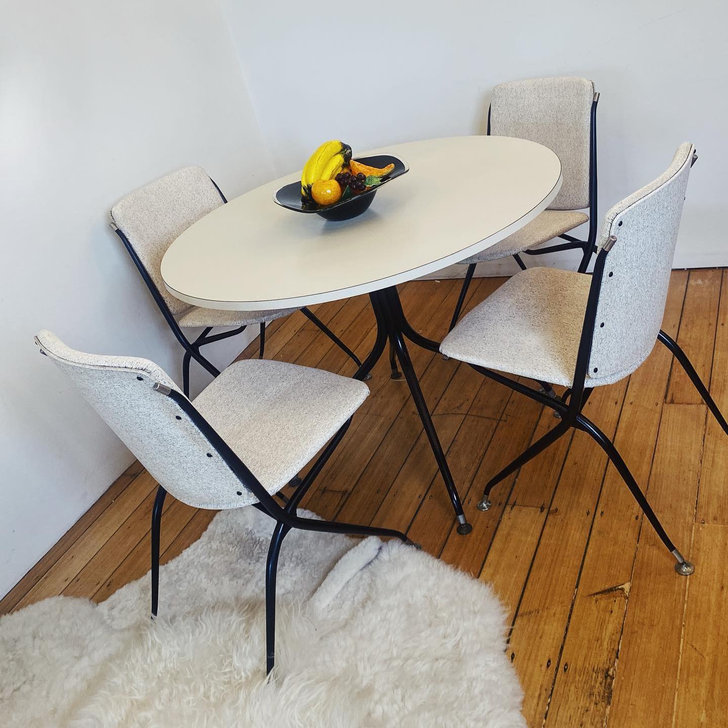 FEATHERSTON / Arabesque 1950's Dining Setting by Aristoc Industries