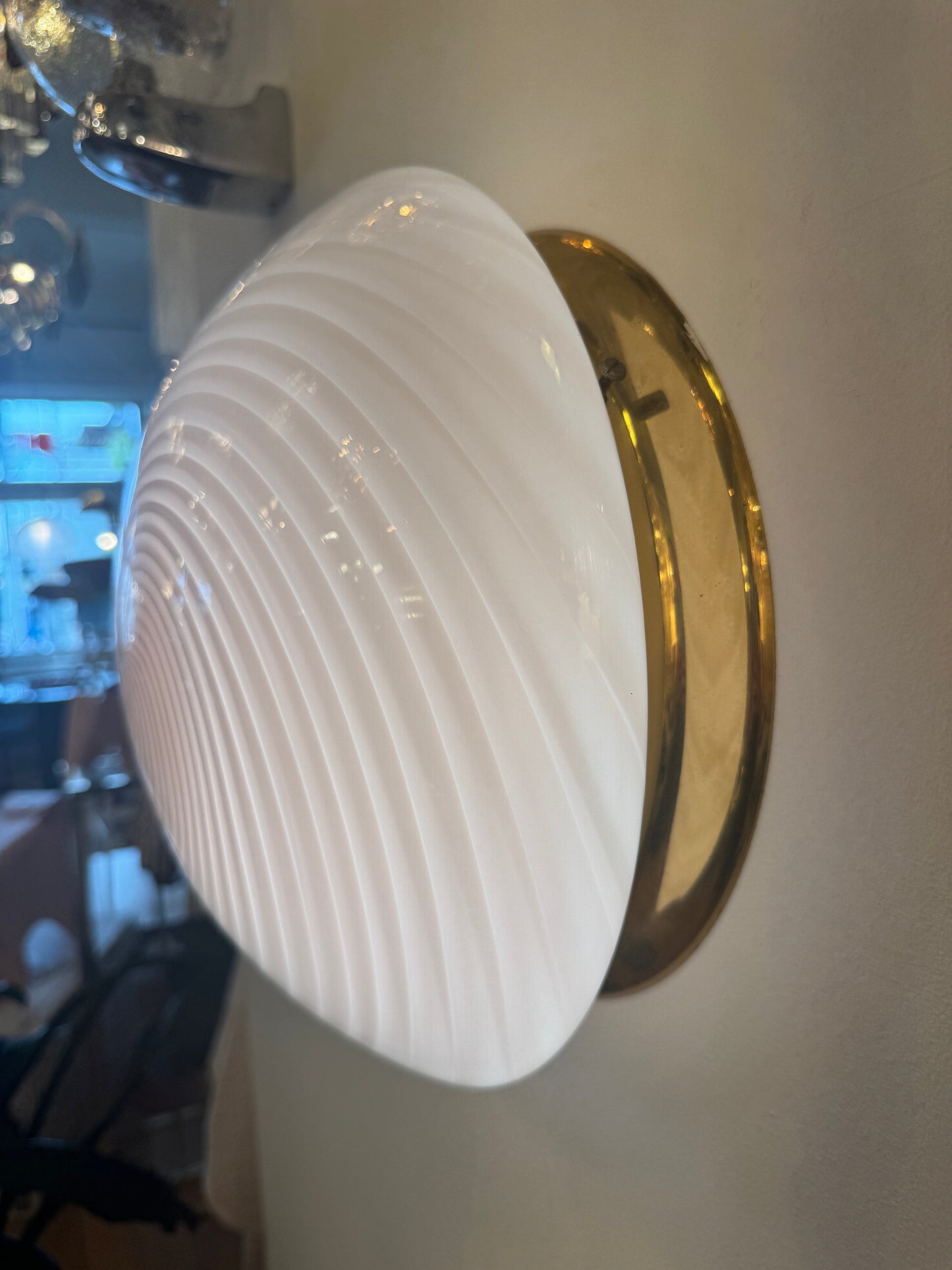 VINTAGE / Murano Swirl Bubblegum Pink Ceiling/Wall Light