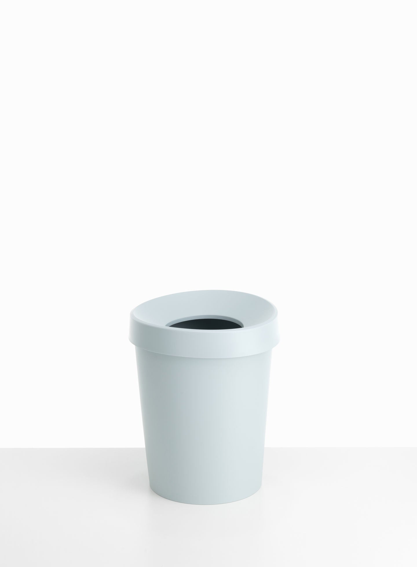 VITRA / Happy Bin by Michel Charlot