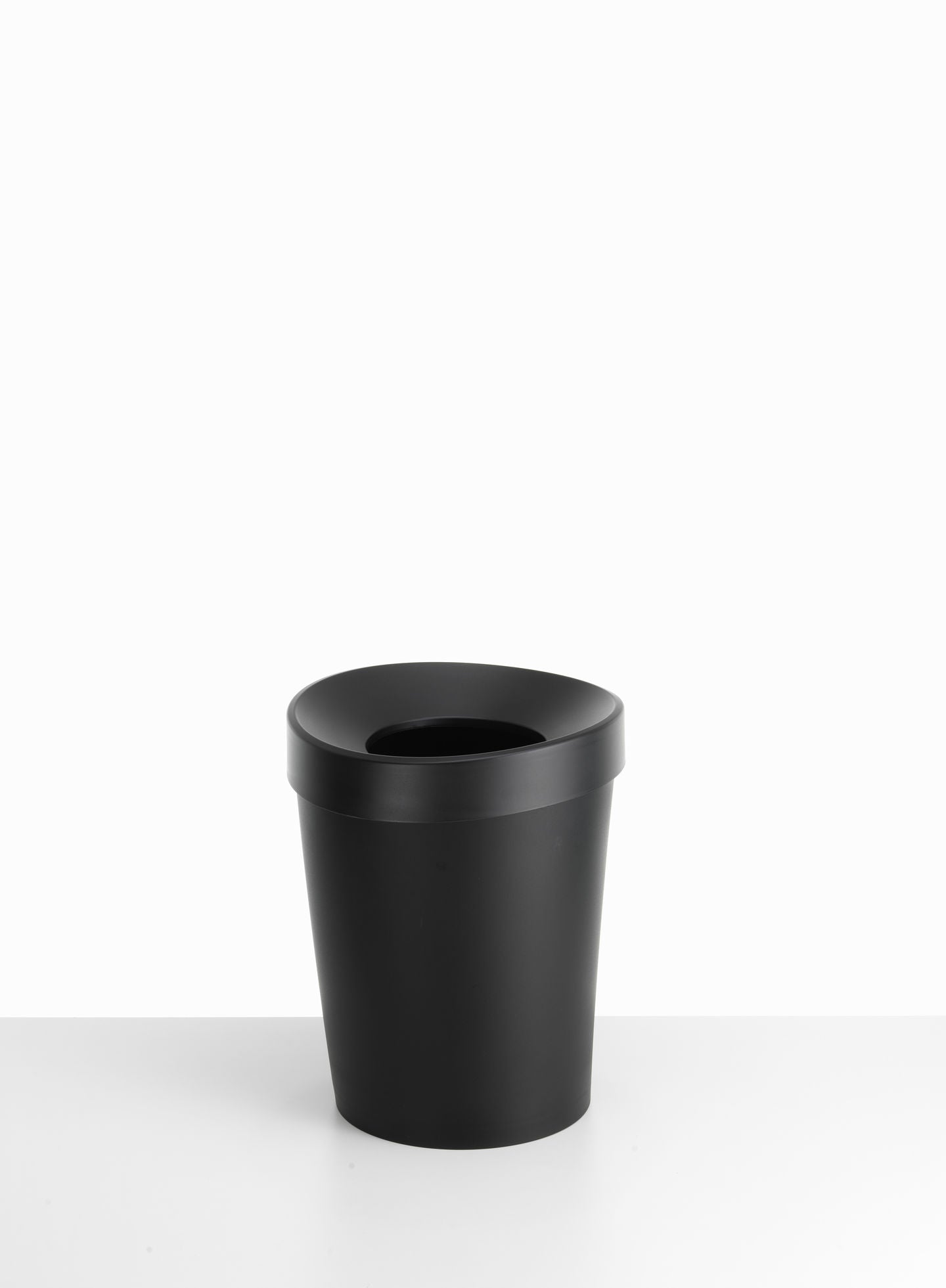 VITRA / Happy Bin by Michel Charlot