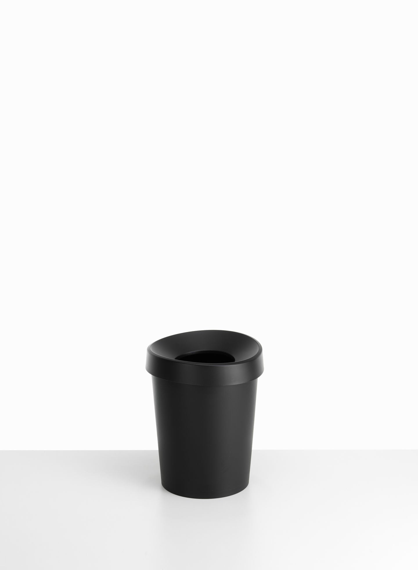 VITRA / Happy Bin by Michel Charlot