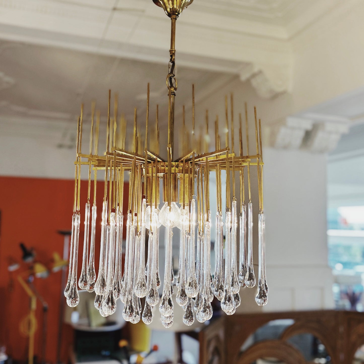SCIOLARI STYLE / Italian Raindrop Chandelier