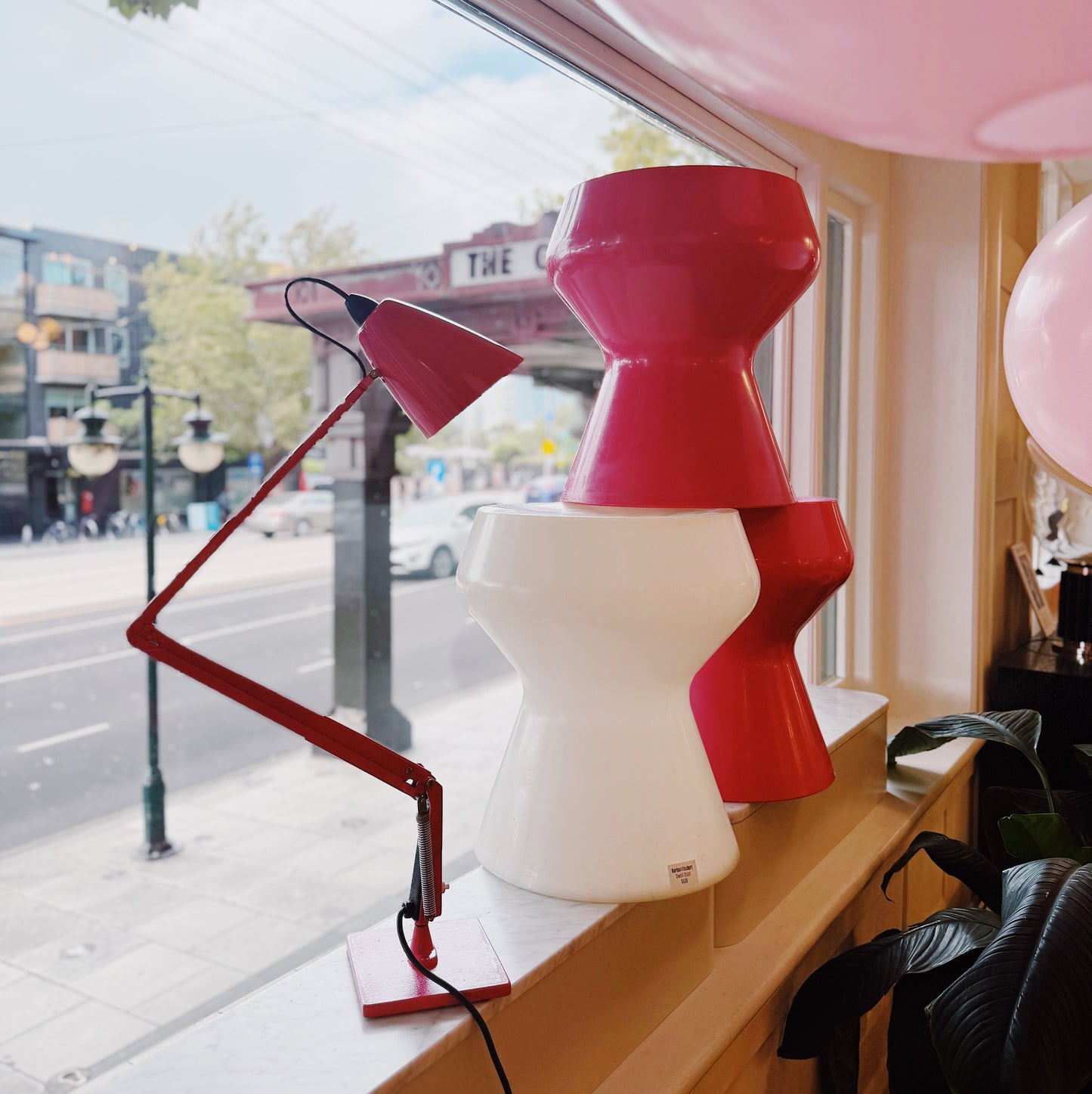 KORBAN/FLAUBERT / Swell Stool in Pink & White