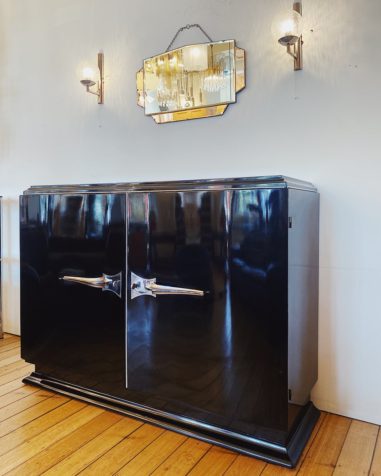 HI GLOSS / Deco Gothic French sideboard