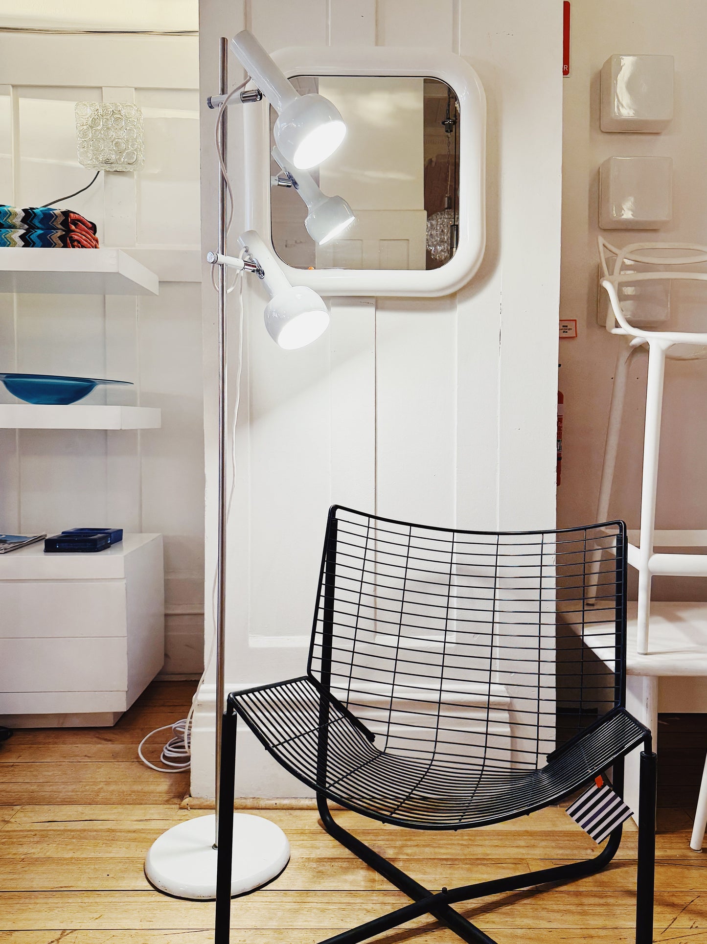 OSLO AUSTRALIA / Dual Head Floor Lamp - White