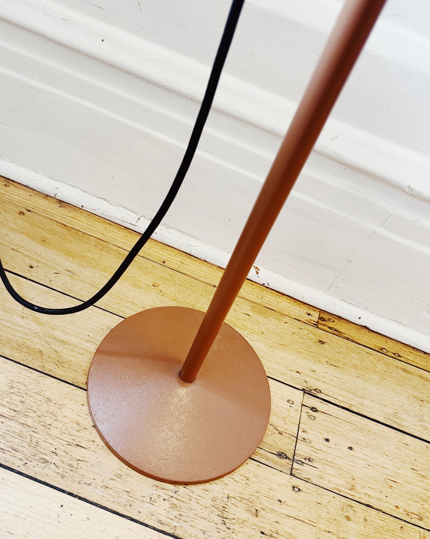 PLANET / Studio K Floor Lamp - Coffee