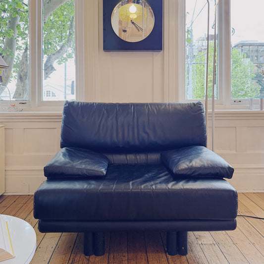 POST MODERN / XL Italian Leather Armchair - B&B Italia Style