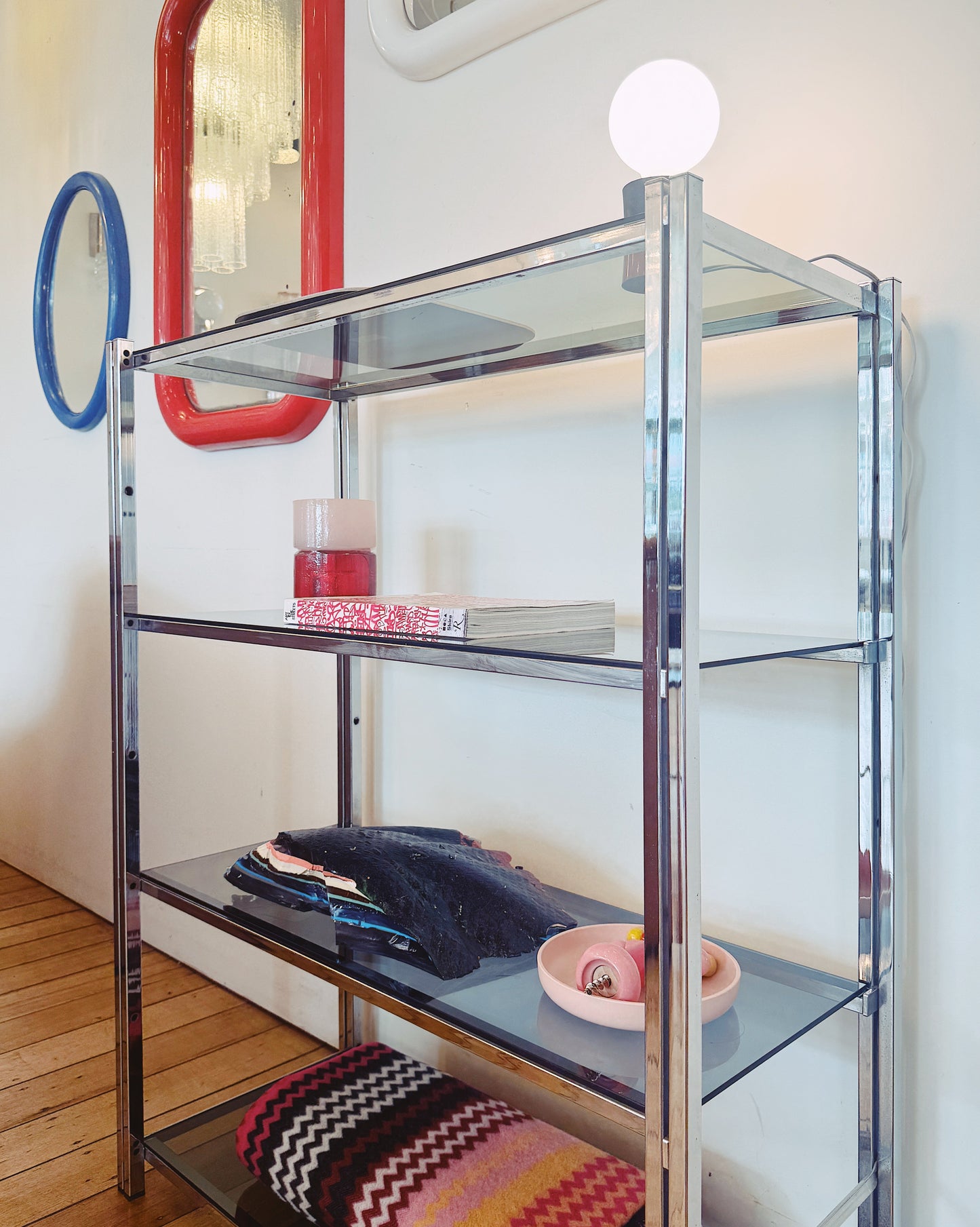 VINTAGE / 4- TIER CHROME SHELVING
