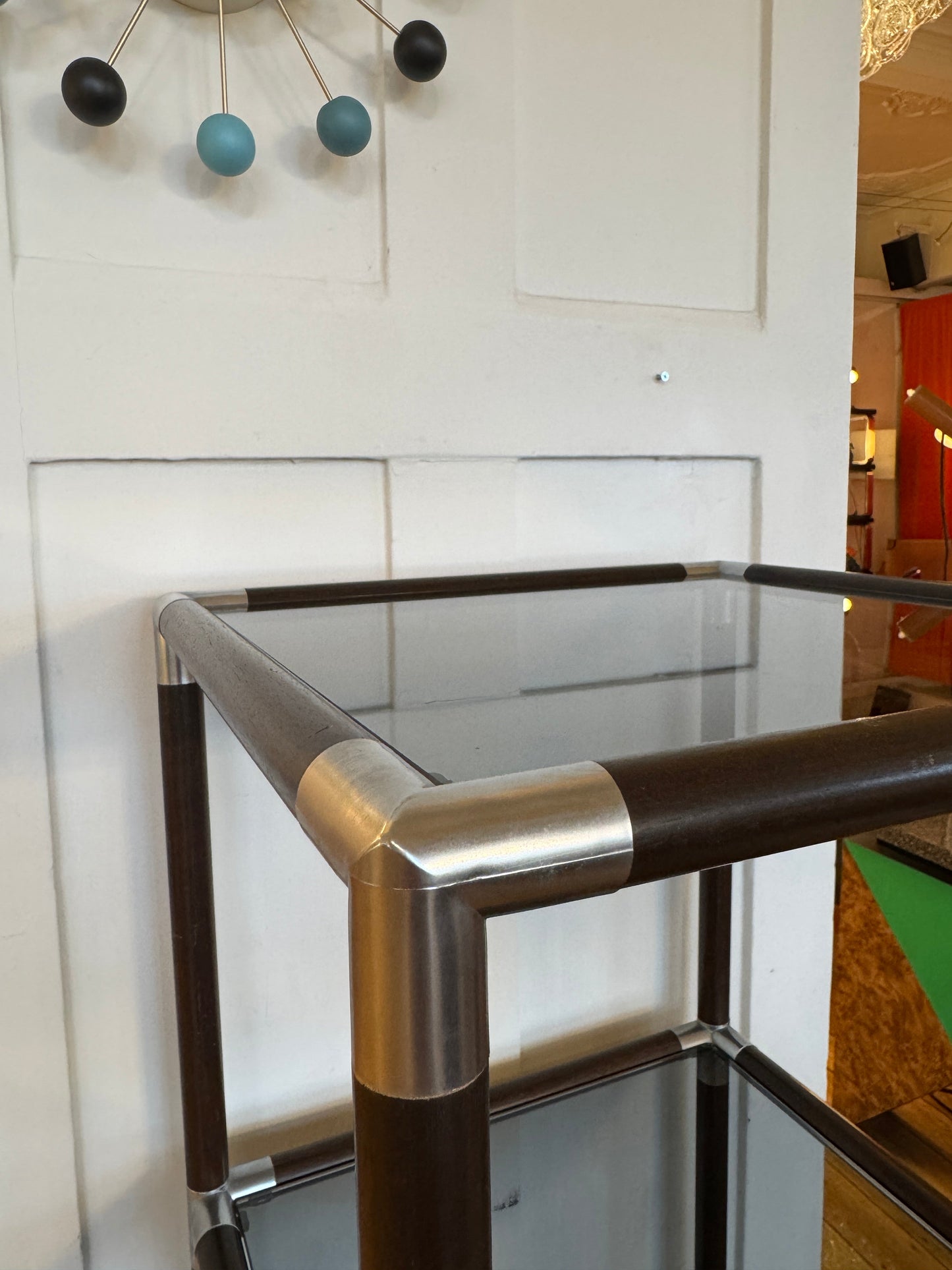 CARAVELLE / Cubed Shelving Wood w/Silver Corners + Smoky Grey Glass
