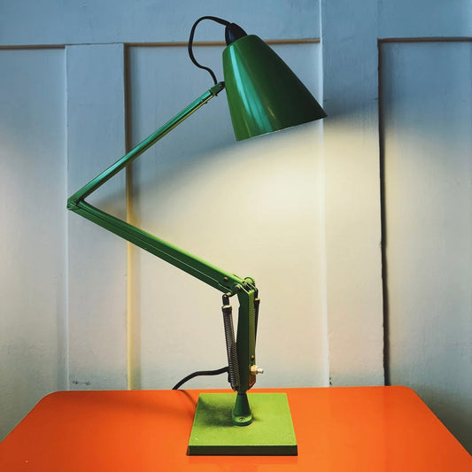 PLANET / Studio K Desk Lamp - Grass Green