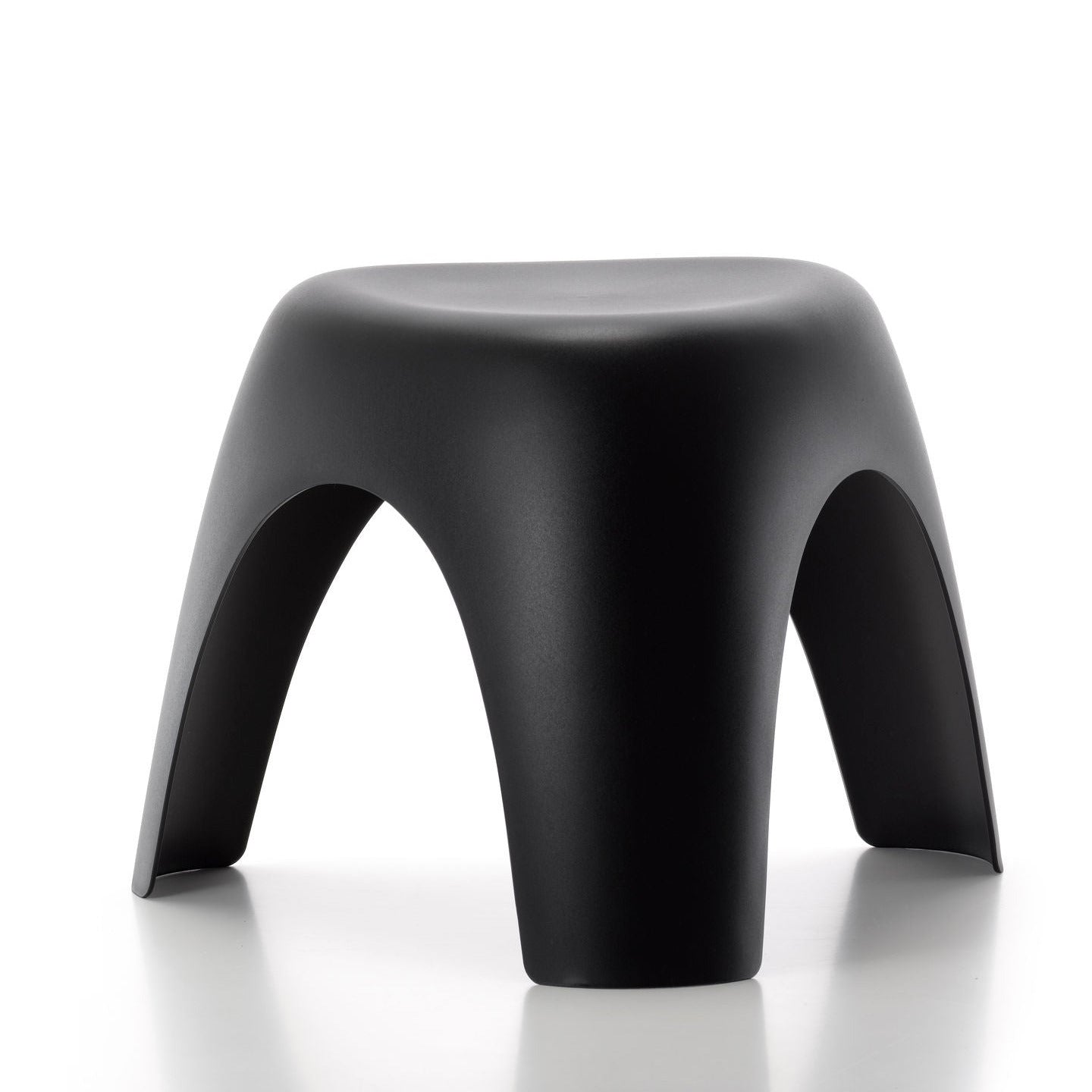 VITRA / Elephant Stool by Sori Yanagi