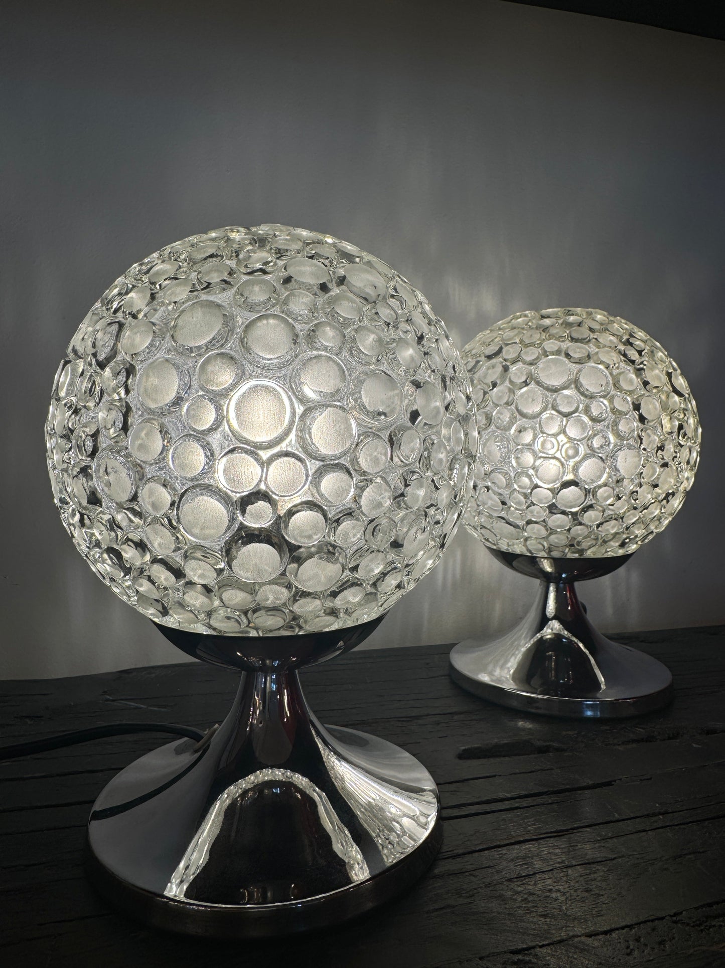 VINTAGE / Bubble Glass Tulip Base Lamps