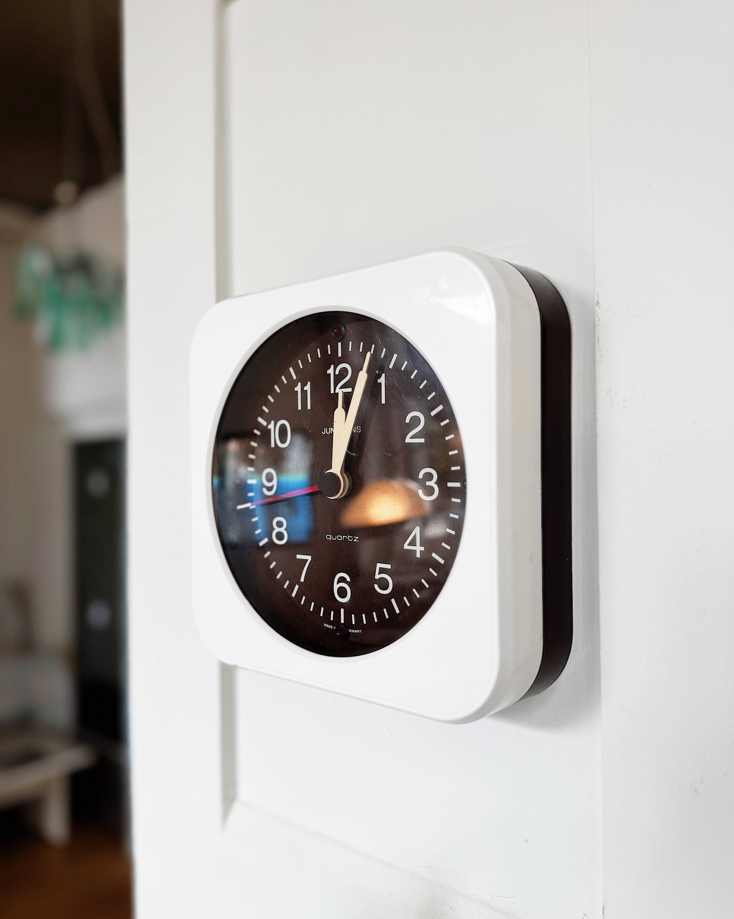 RETRO / 1970s Plastic White & Brown Wall Clock